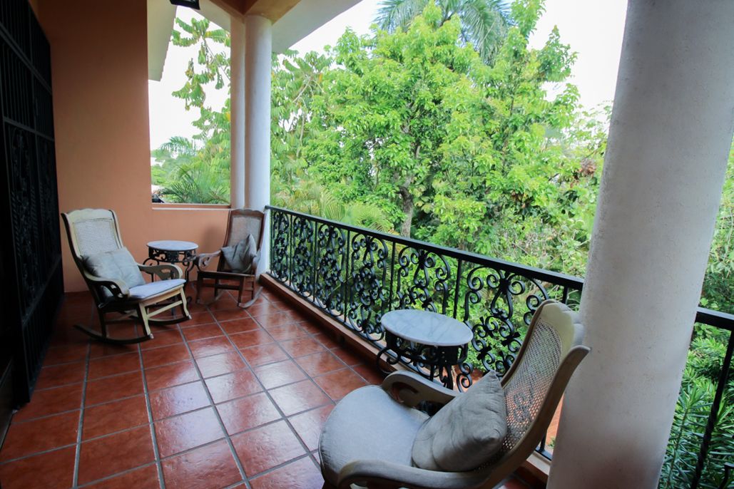 casas - Cuesta Hermosa ll casa en venta 4 habitaciones 3