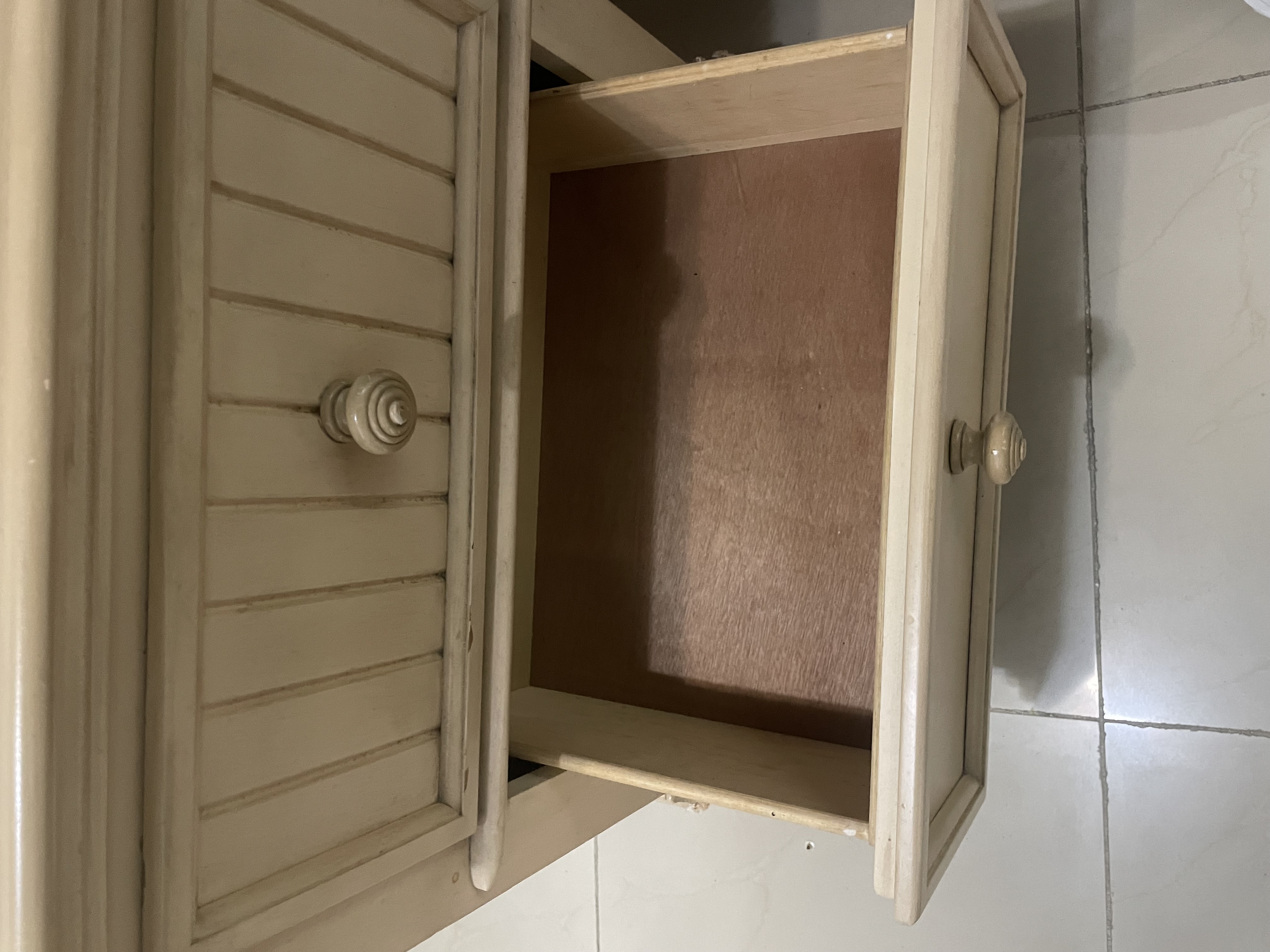 muebles y colchones - Cama Full + 2 Mesitas de noche + Gavetero con 5 Gavetas  2