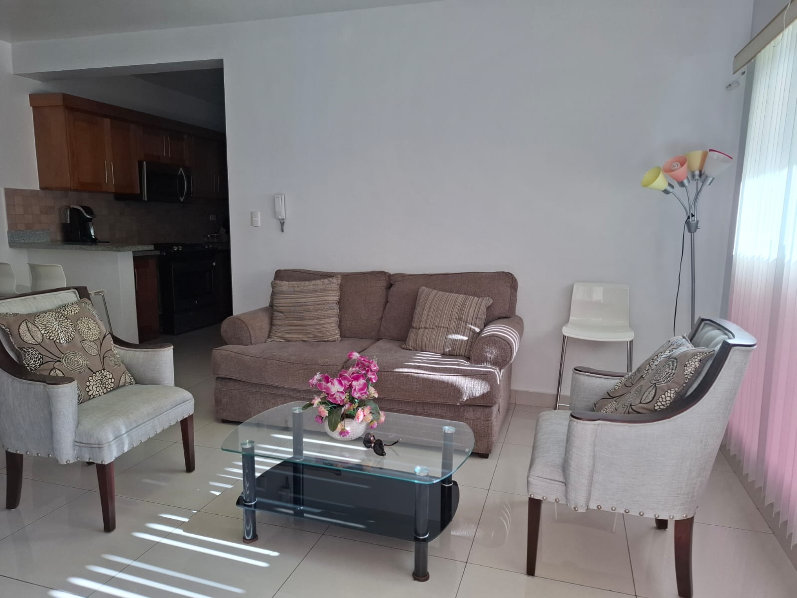 apartamentos -  Apartamento de 3 Habitaciones en Residencial 2