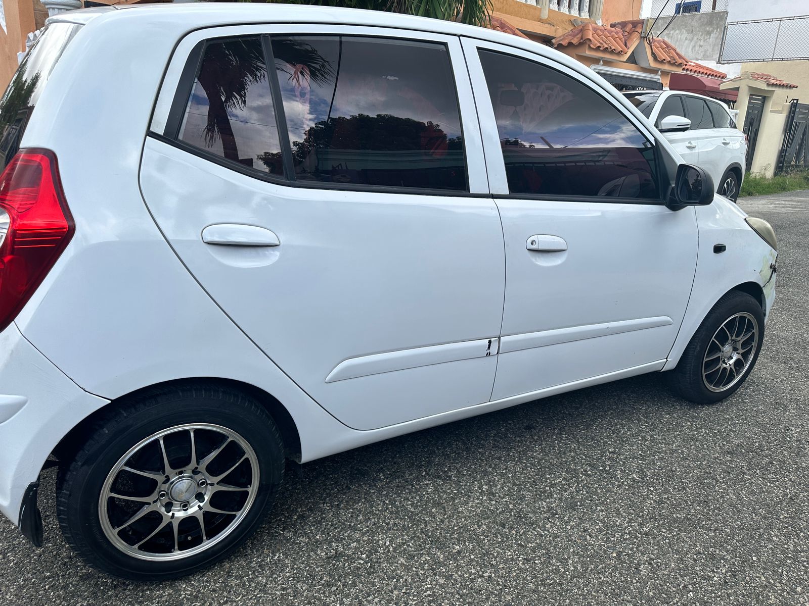 carros - S.V.D HYUNDAI I10 8