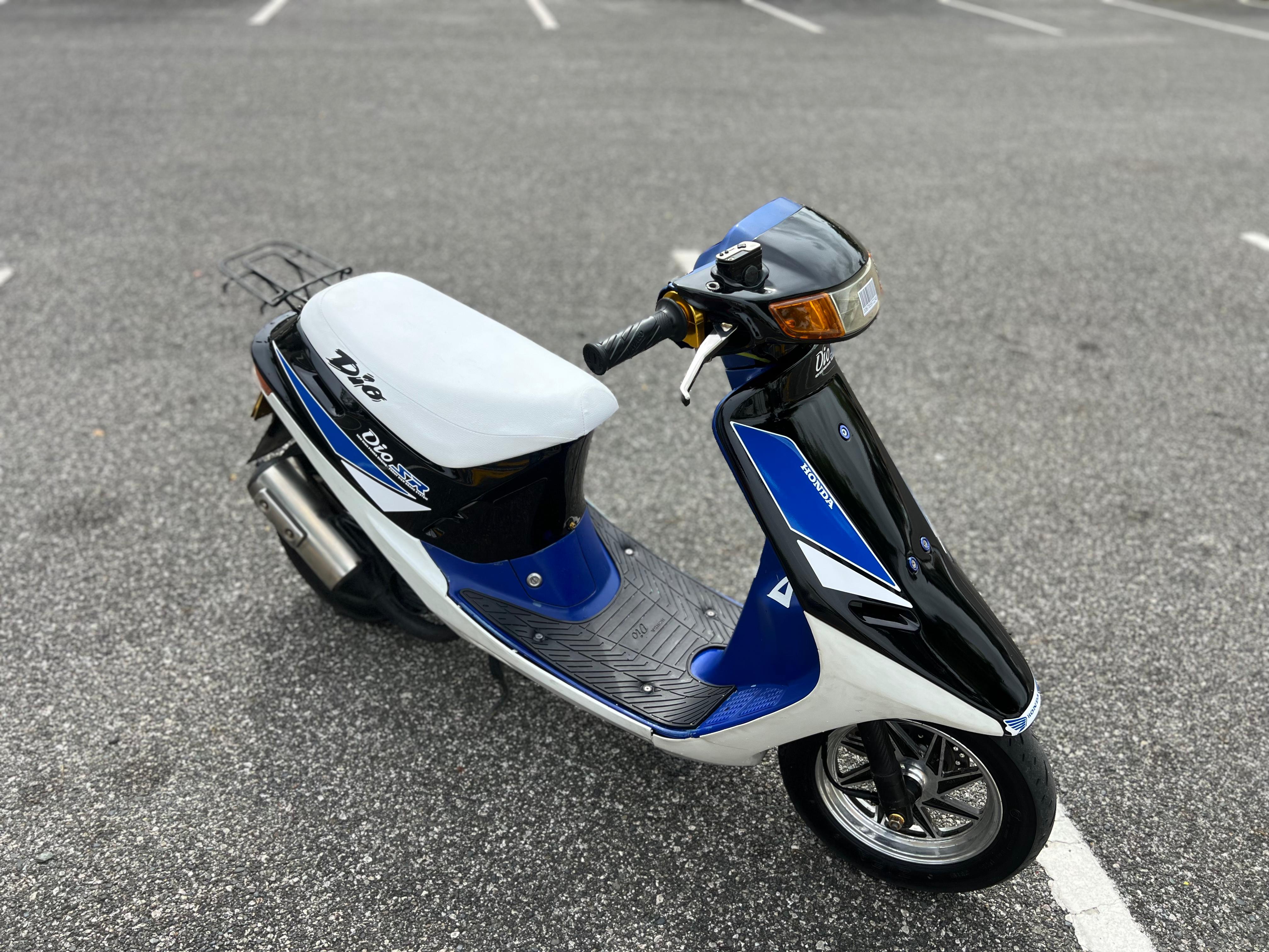 motores y pasolas - honda dio af18 buenas condiones  0