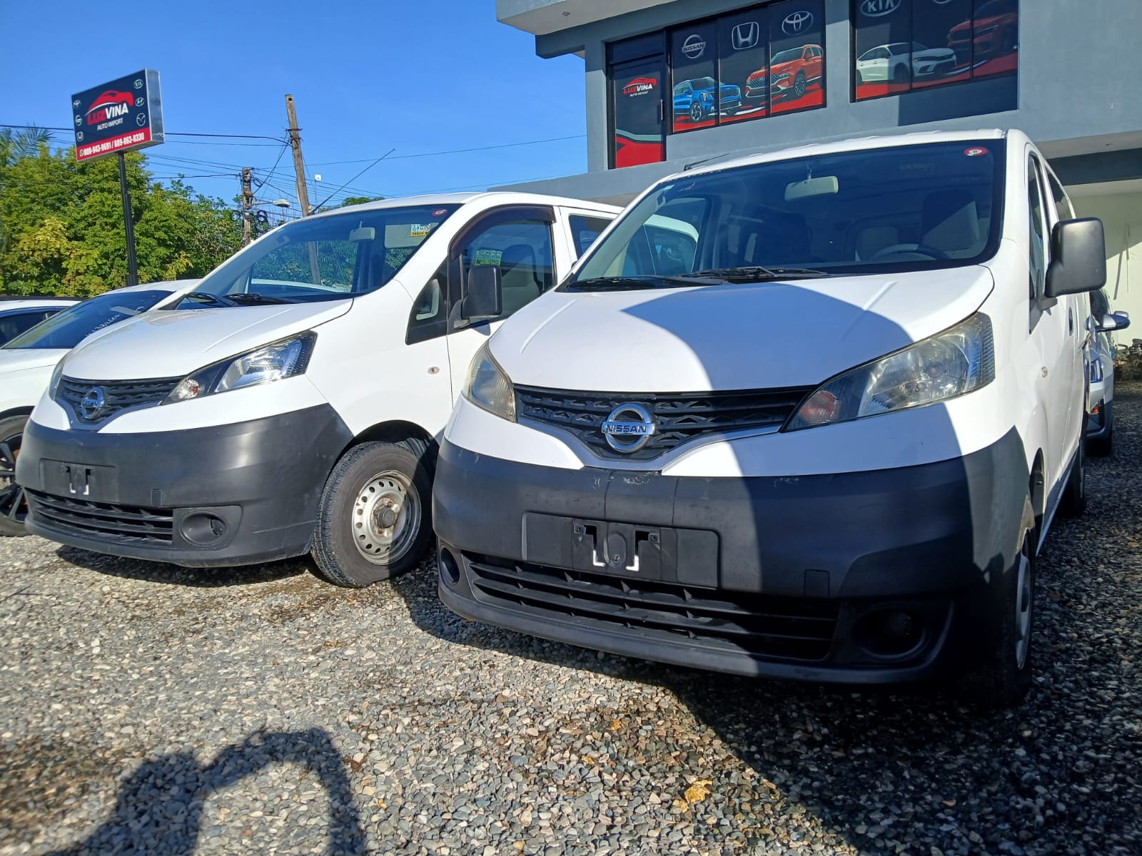 carros - VENDO NISSAN NV200 FINANCIAMIENTO DISPONIBLE  2