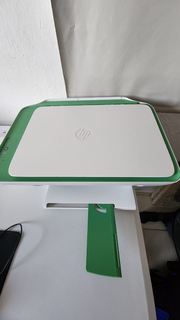 impresoras y scanners - Hp deskjet ink advantage 2375 como nueva, imprime, copia y escanea 2