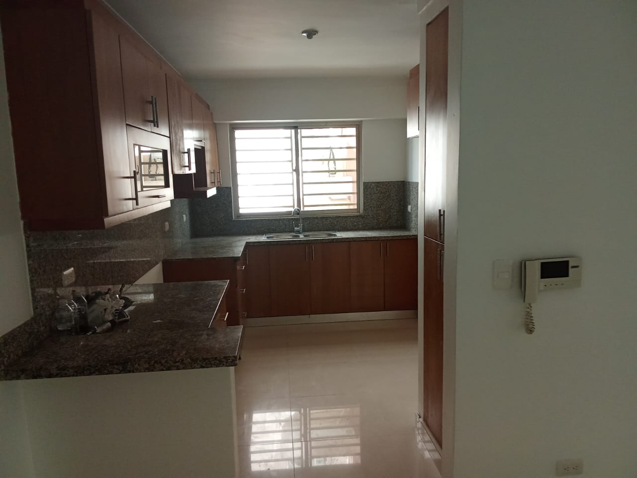 apartamentos - Alquiler en BELLA VISTA 9