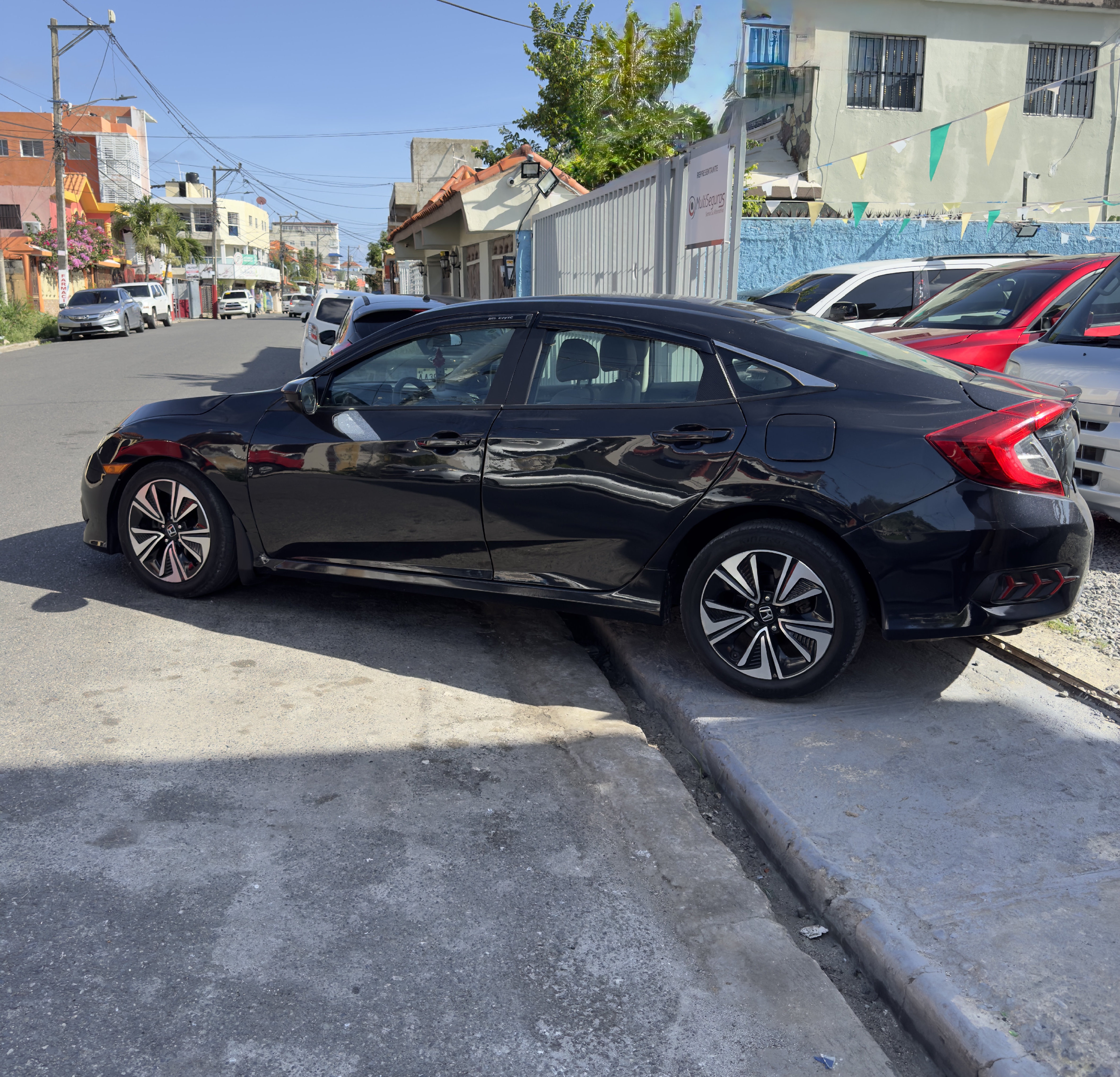 carros - HONDA CIVIC EX-T 2017
58,800 MILLAS 8