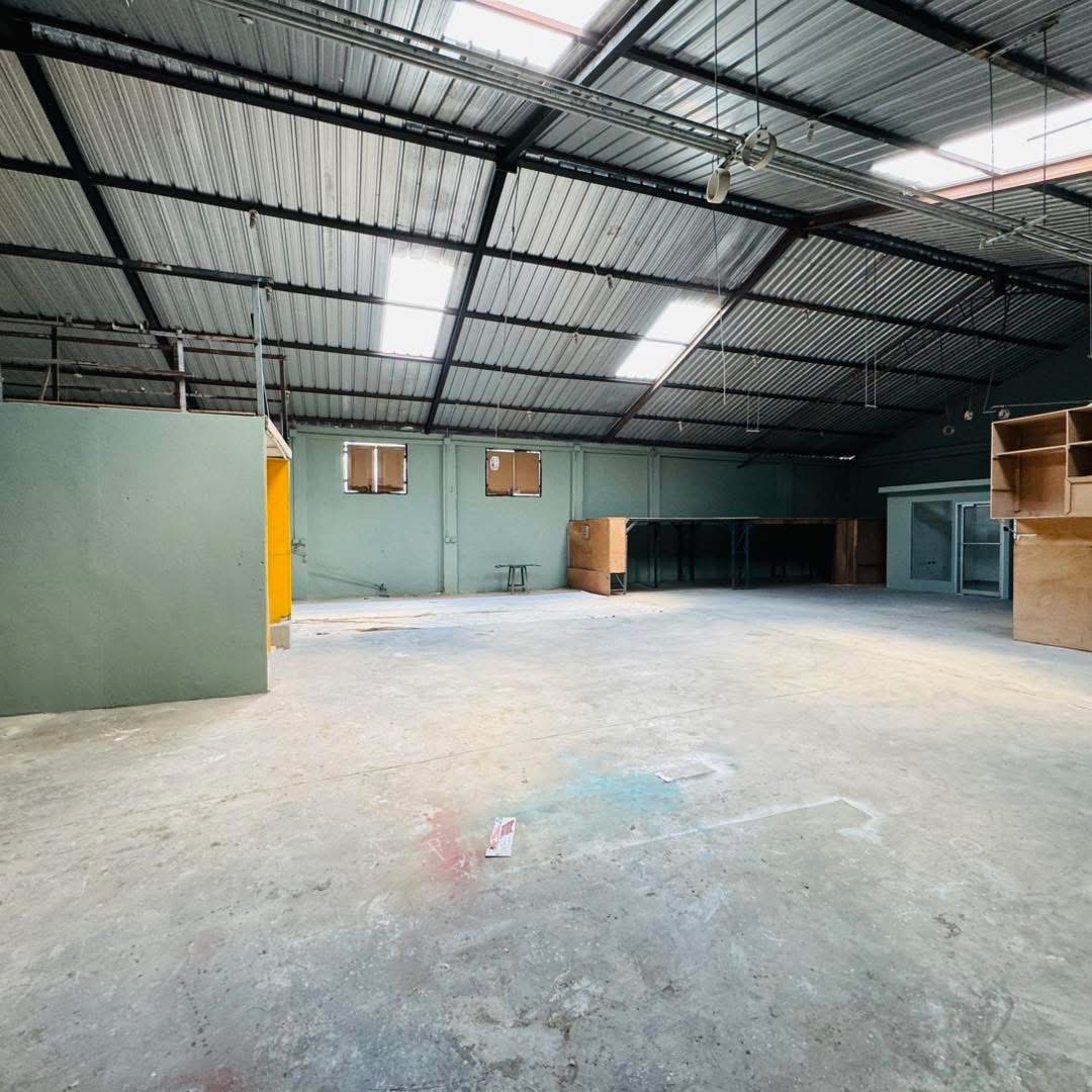 oficinas y locales comerciales - Alquilo Nave En Santo Domingo Distrito Nacional  7