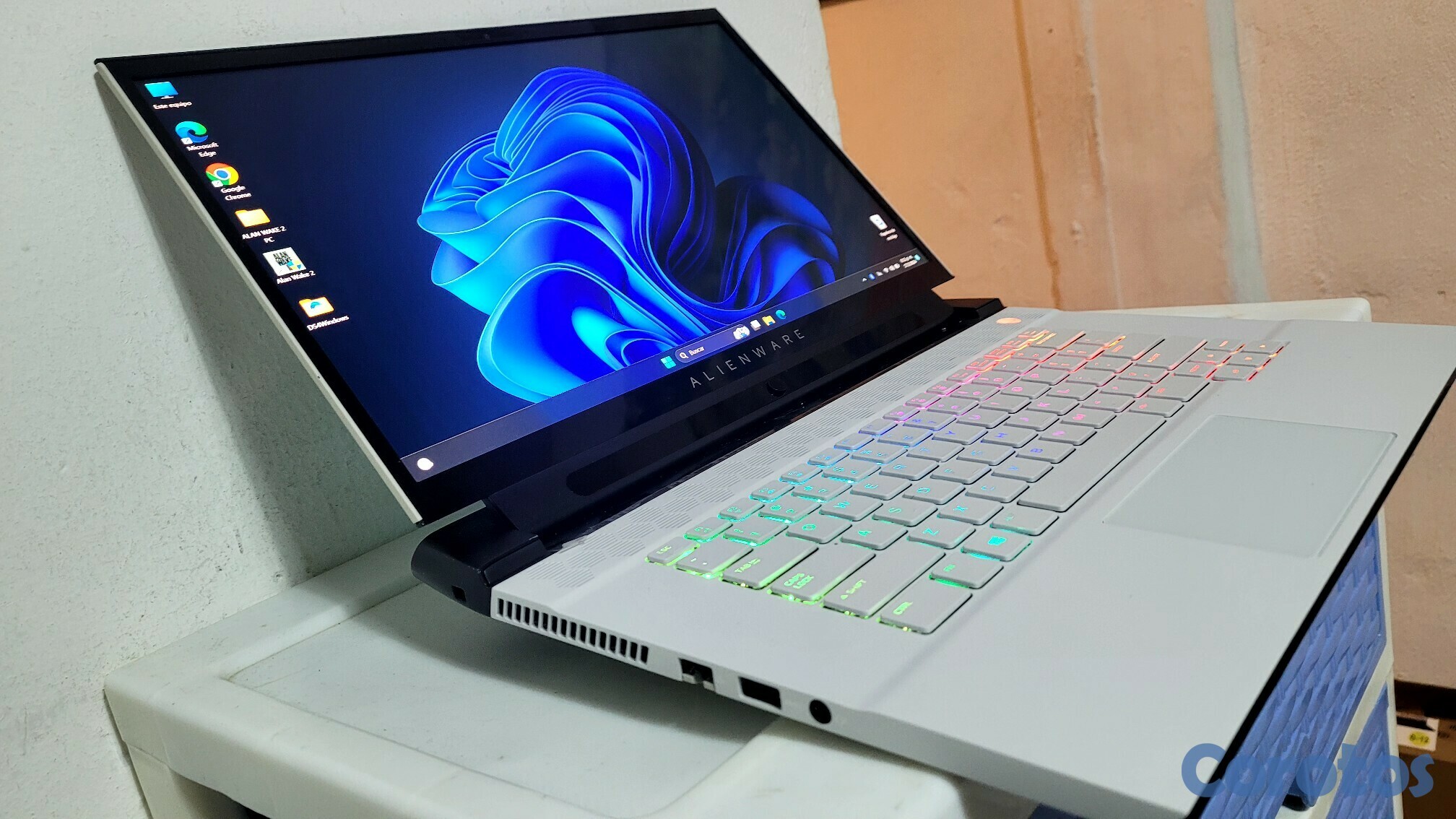 computadoras y laptops - Alienware R2 Core i7 9th Gen Ram 16gb Disco 512gb Solido Rtx 2060 6GB Oled 4K 2
