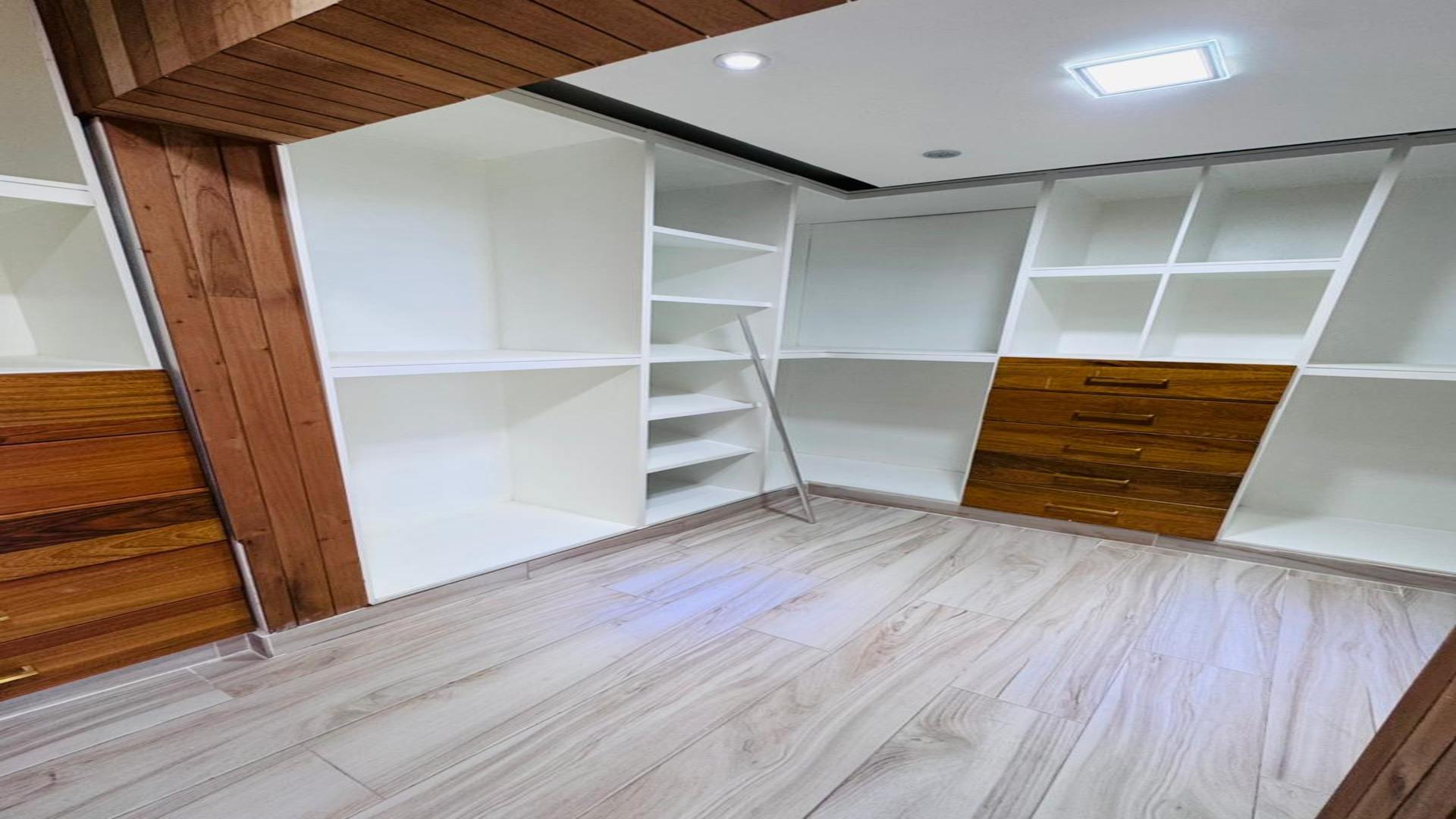 casas - CASA EN VENTA EN VILLA MARIA, SANTIAGO. 6