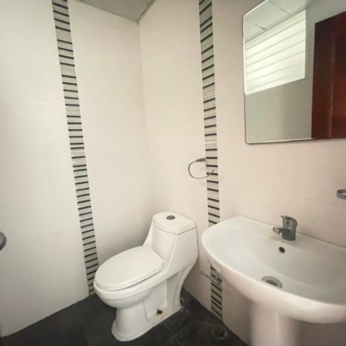 apartamentos - Apto centrico, espacioso, excelente ubicación 6
