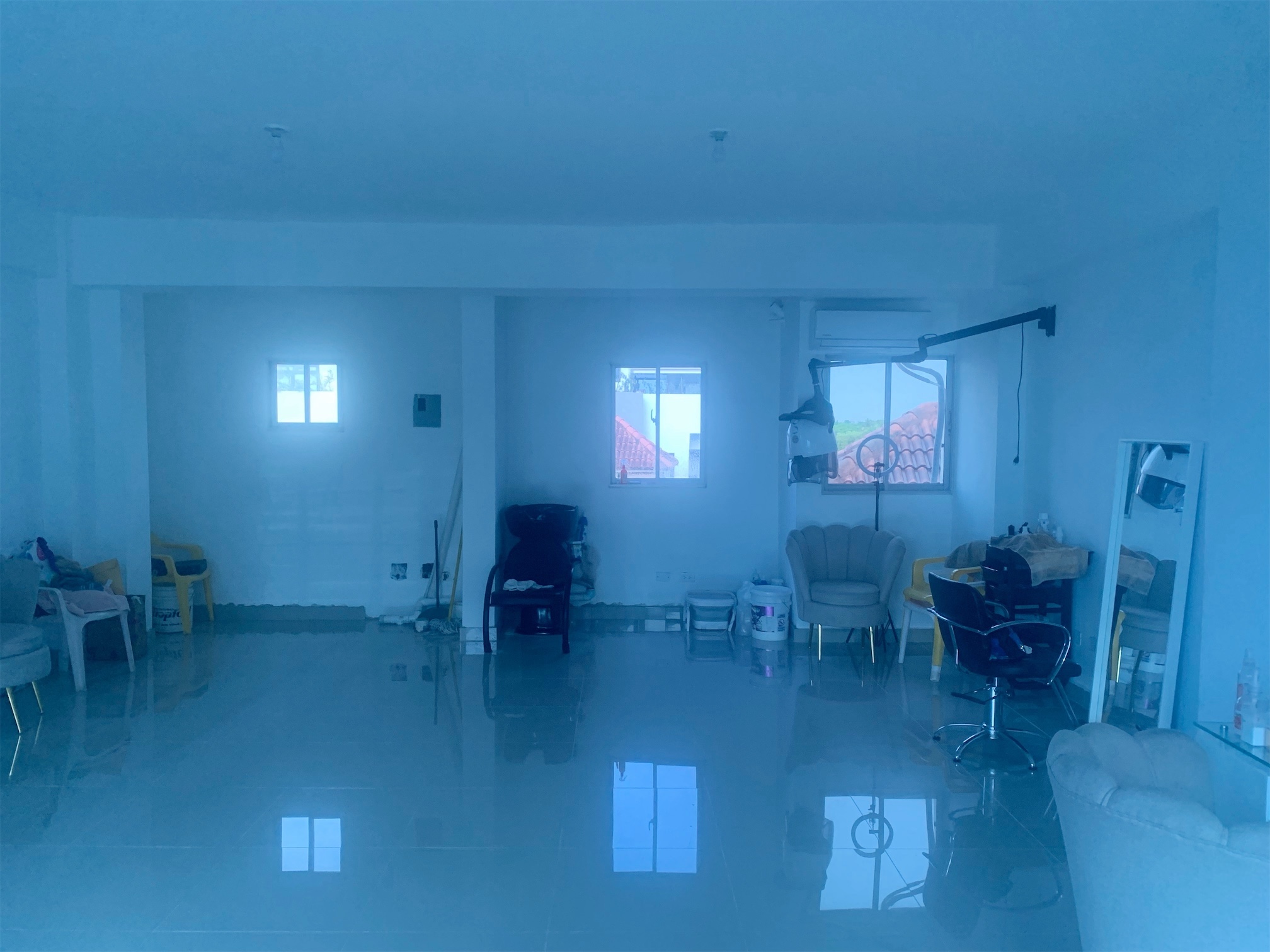 oficinas y locales comerciales - Local en venta en Arroyo Hondo 1