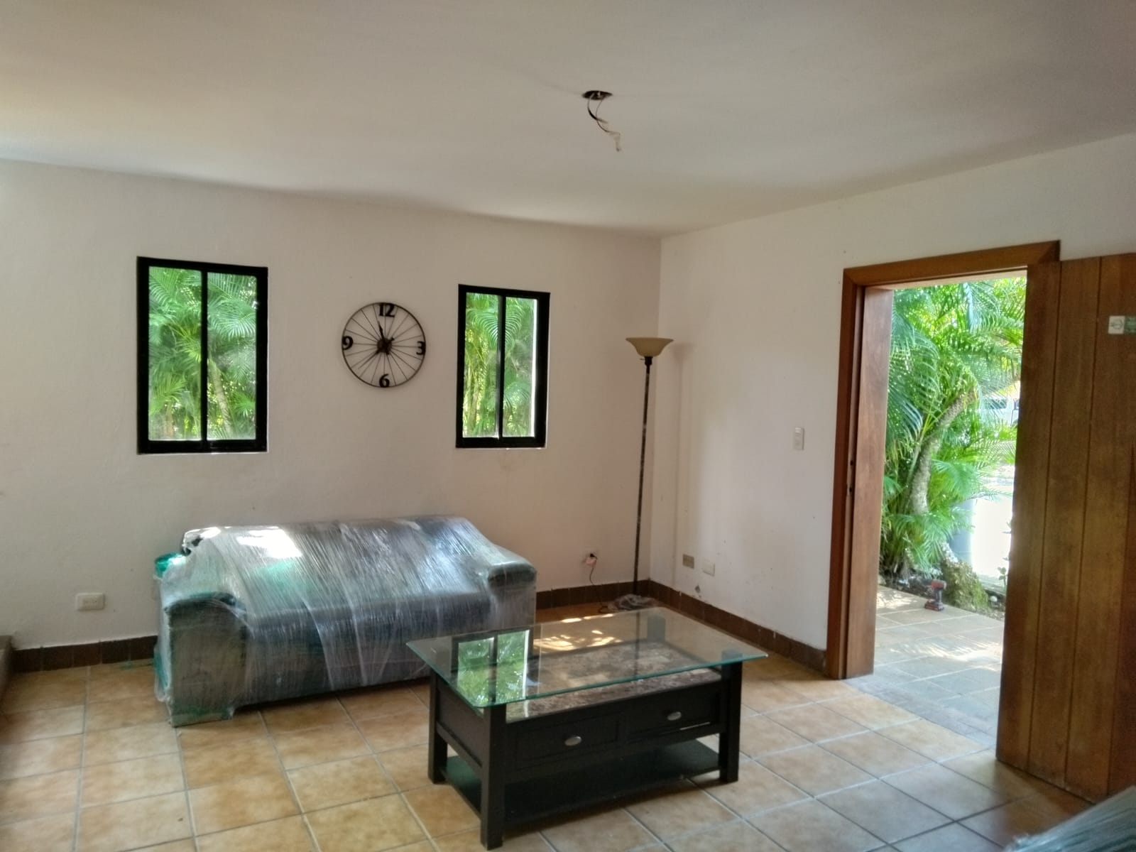 casas vacacionales y villas - venta de villa en metro country club juan dolio 2