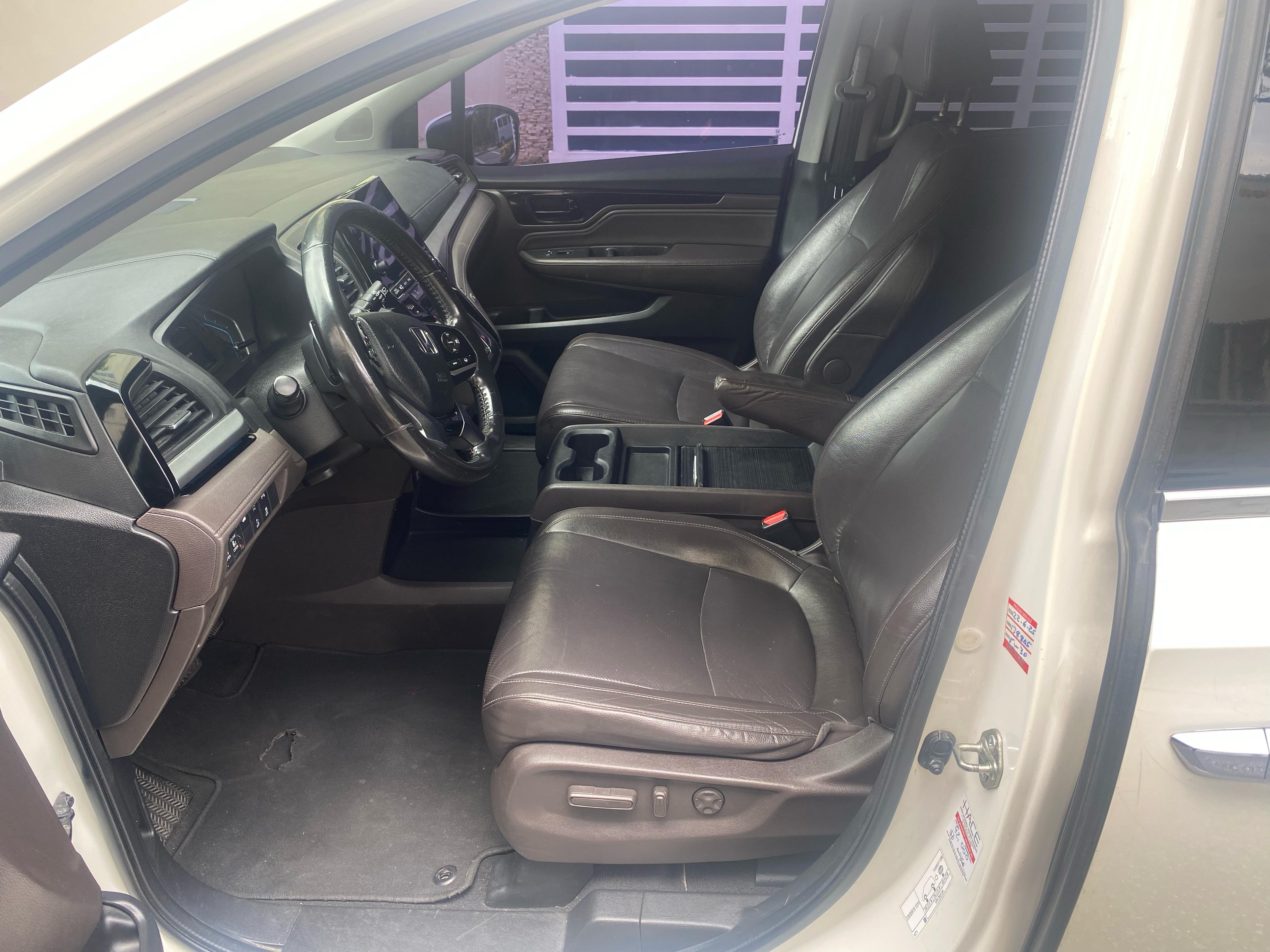 carros - Honda Odessy 2018 Elite, ful, sunroof, aspiradora, pantalla, asientos giratorios 4