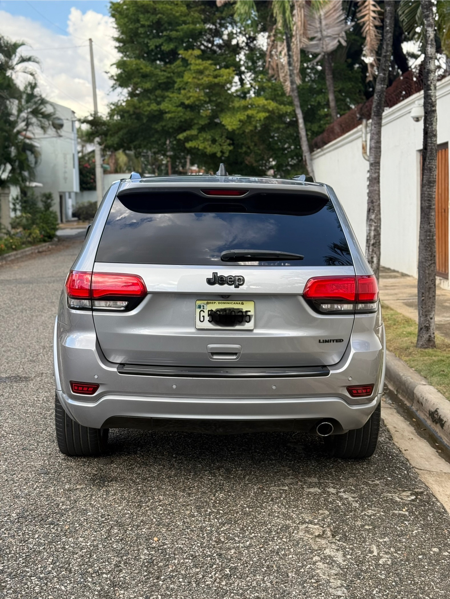 jeepetas y camionetas - Jeep Grand Cherokee Limited 2