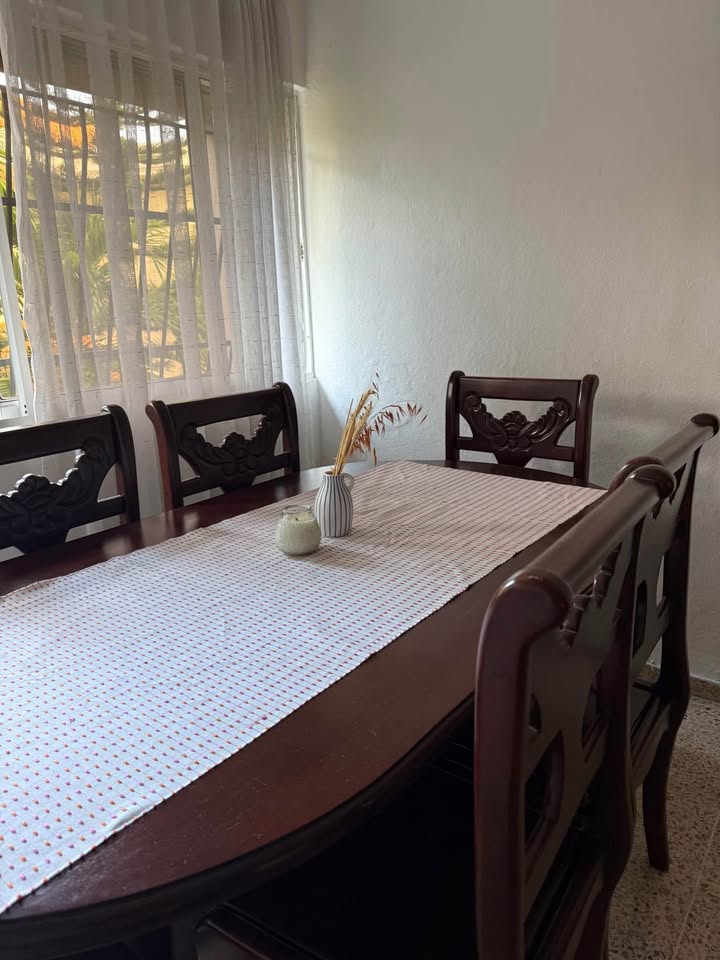 muebles y colchones - COMEDOR CAOBA 6 SILLAS 3