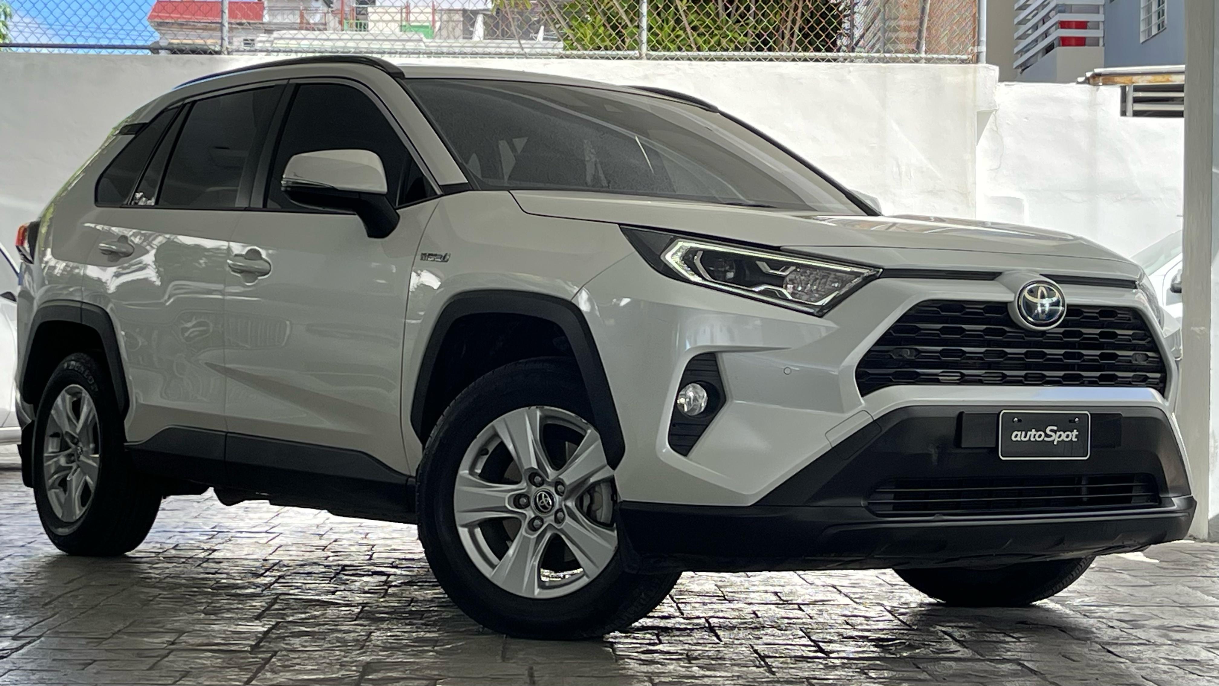 jeepetas y camionetas - Toyota RAV4 Hibrid 2022