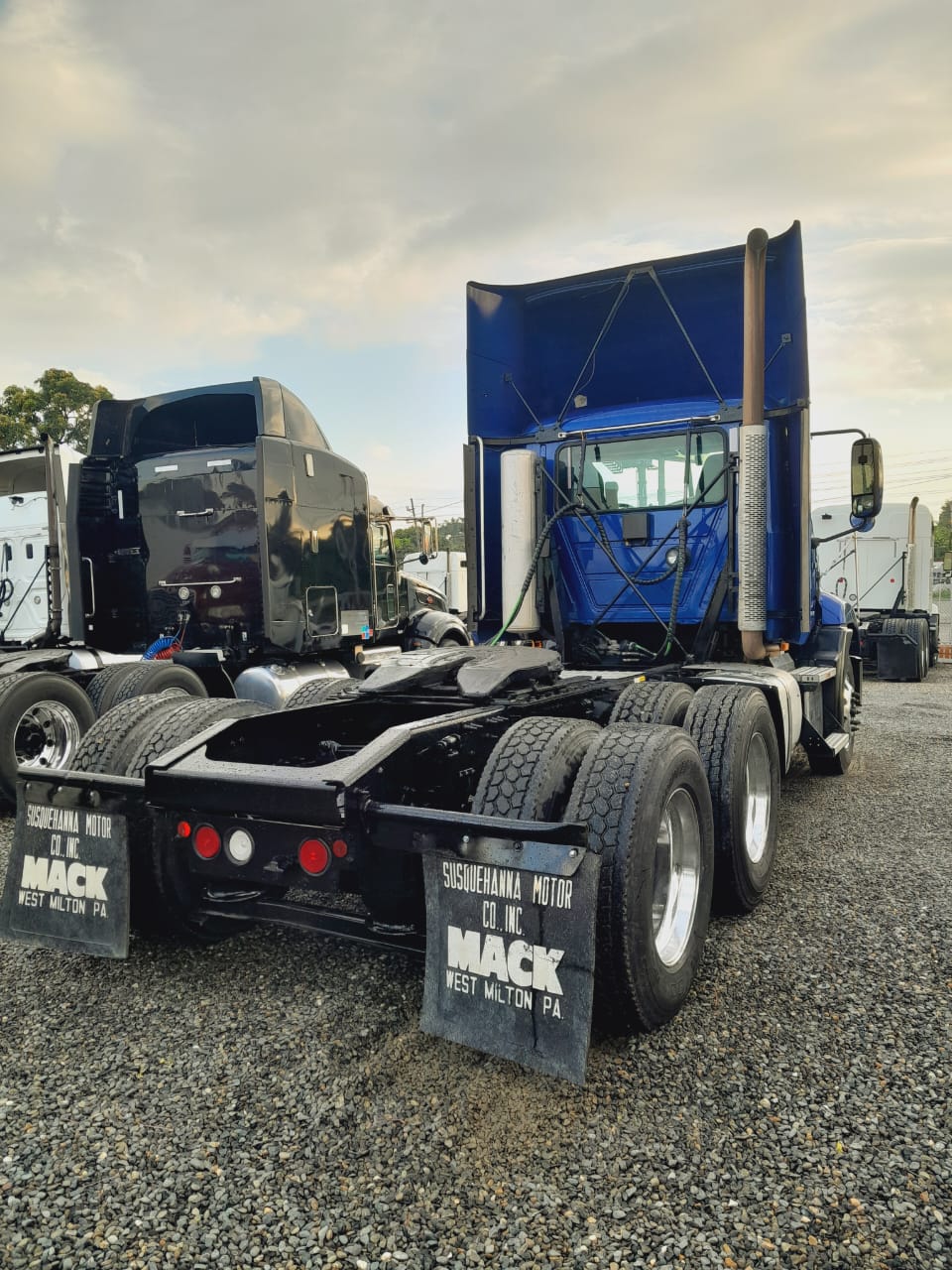 camiones y vehiculos pesados - MACK PINNACLE AÑO 2017 6