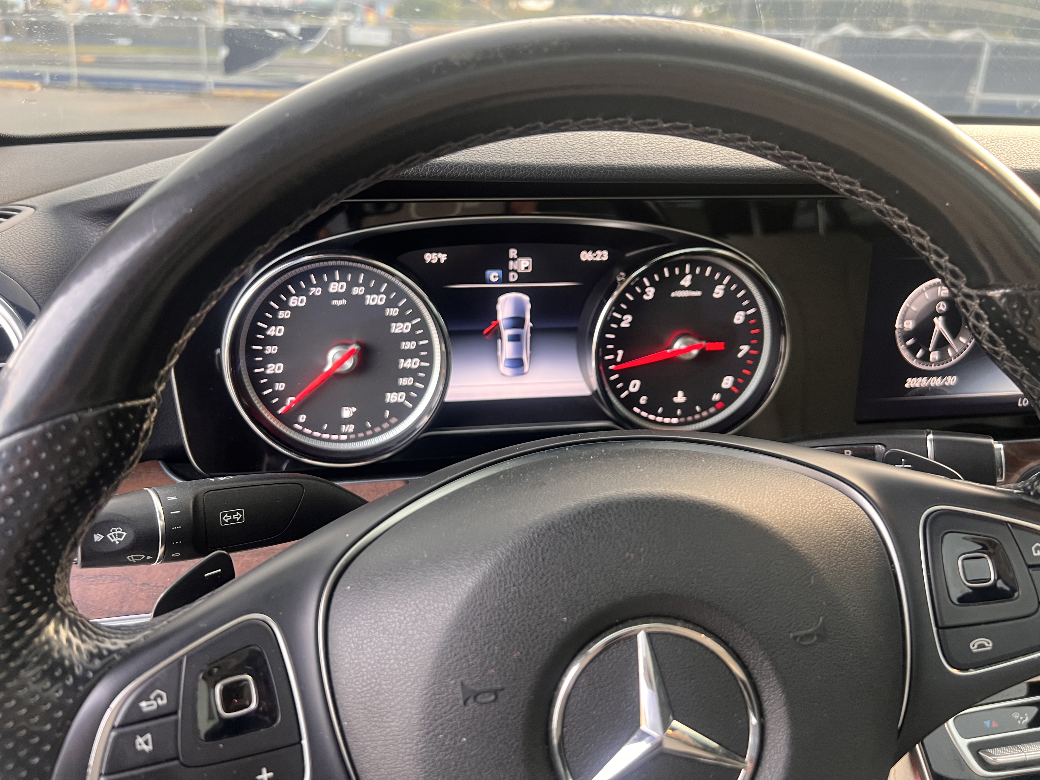 carros - Mercedes Benz E300 2017 como nuevo 3