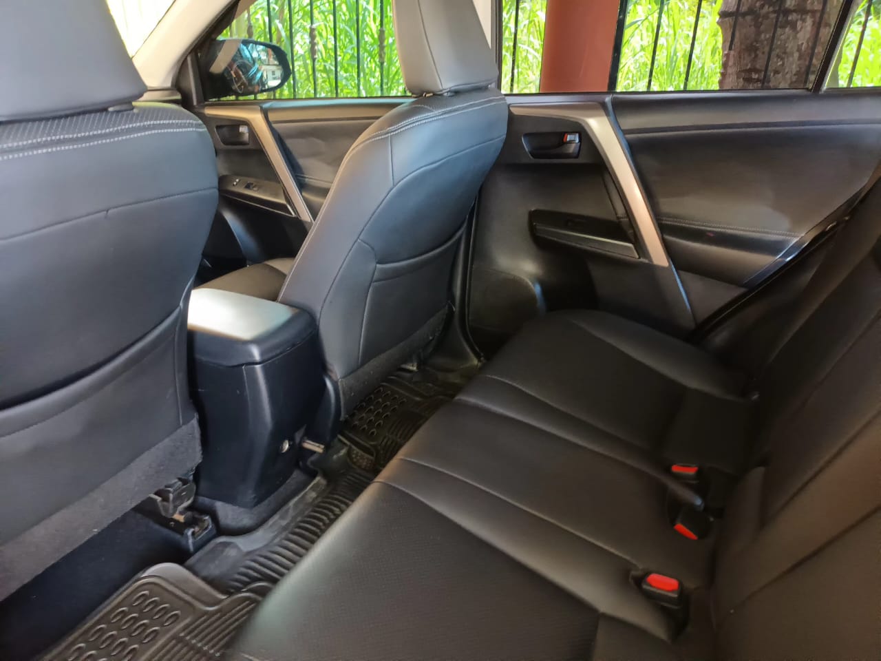 jeepetas y camionetas - Toyota rav4 2016  7