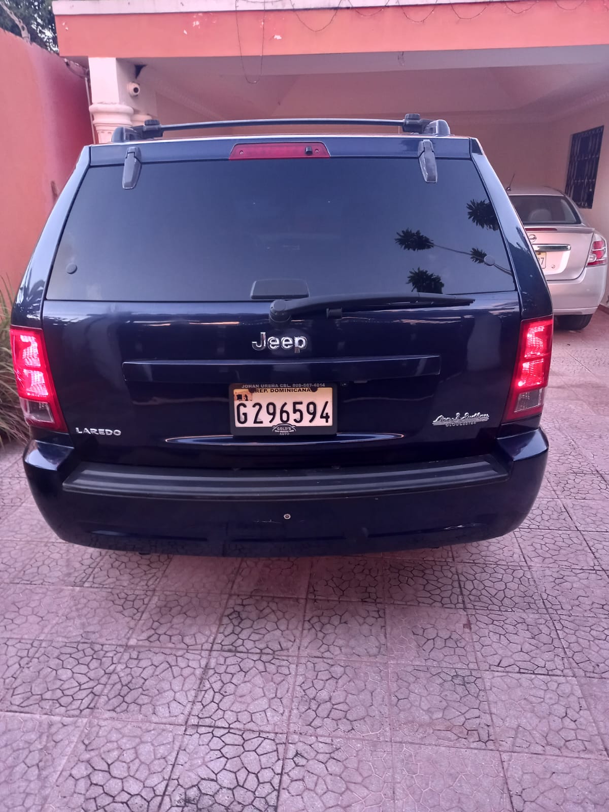 jeepetas y camionetas - Jeep Cherokee Laredo 06  0