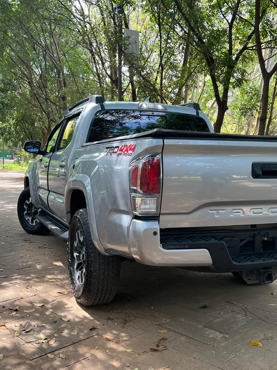 jeepetas y camionetas - TOYOTA TACOMA OFF ROAD 4X4 2021 4