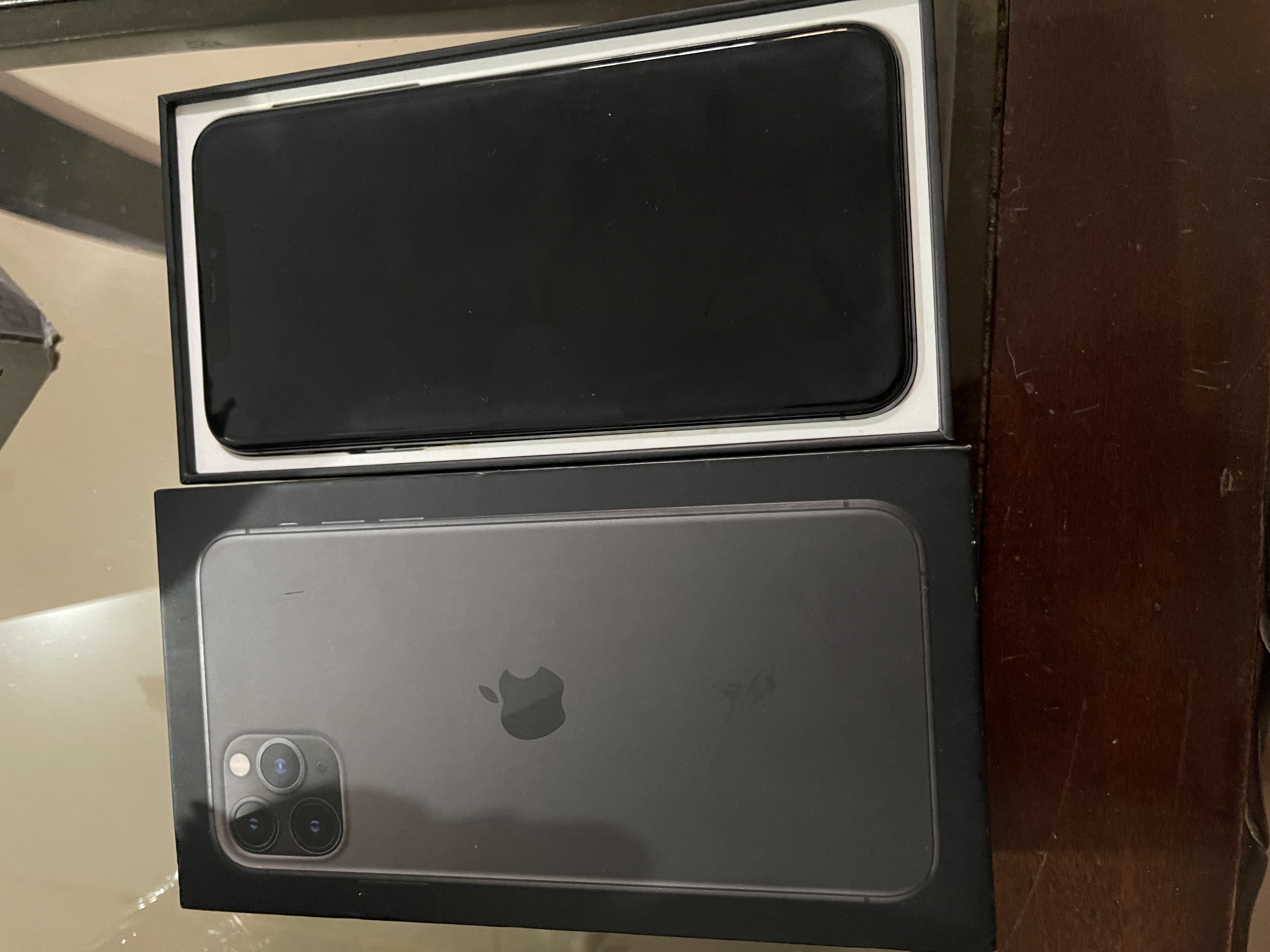 celulares y tabletas - iPhone 11 Pro Max de 256 gb  0