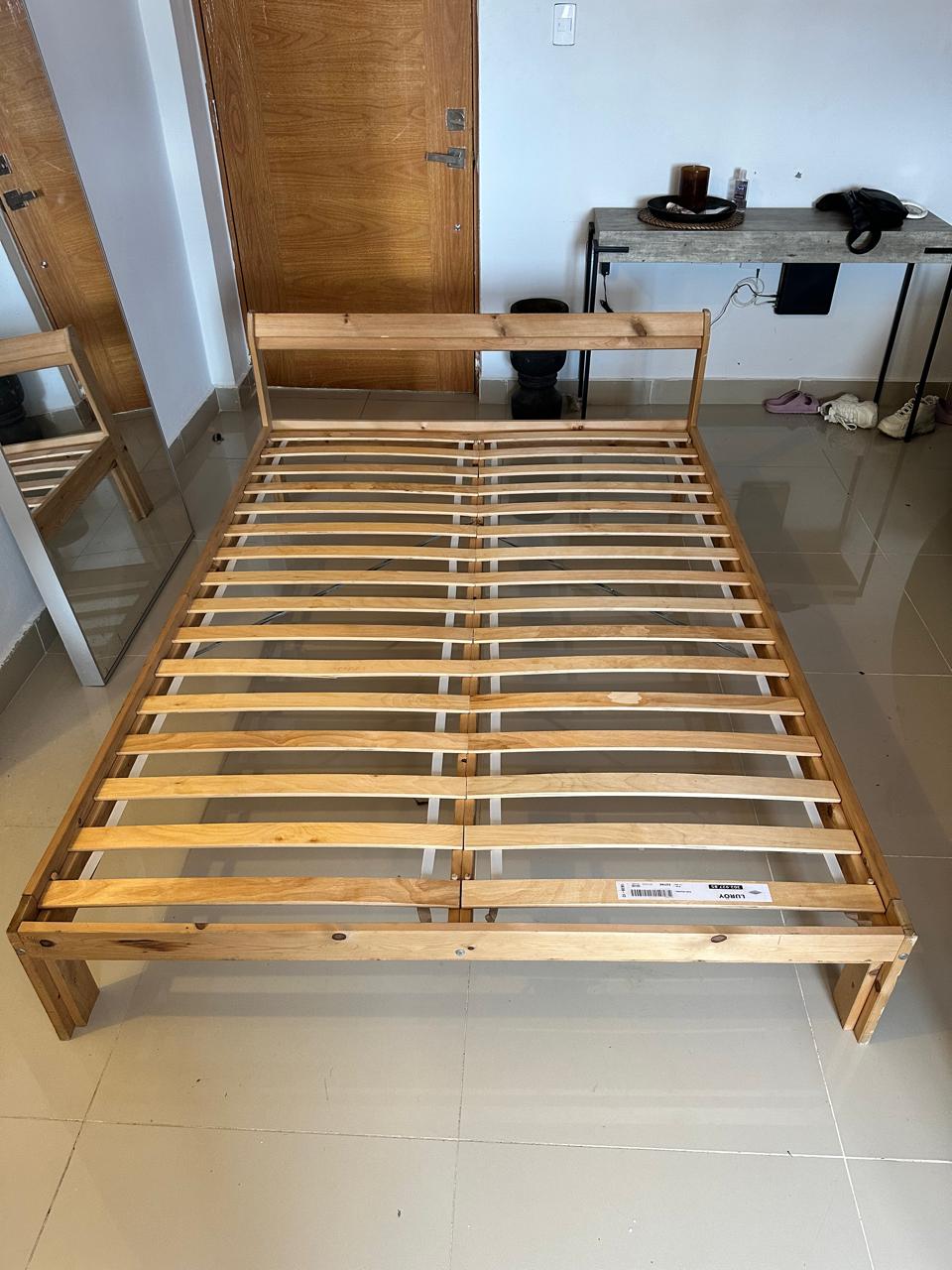 muebles y colchones - Cama IKEA en $15,000 5