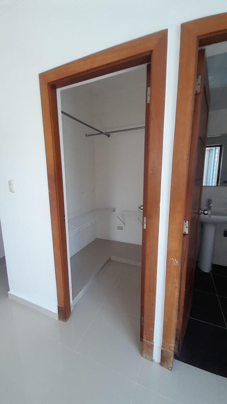 apartamentos - Apartamento de oportunidad  3