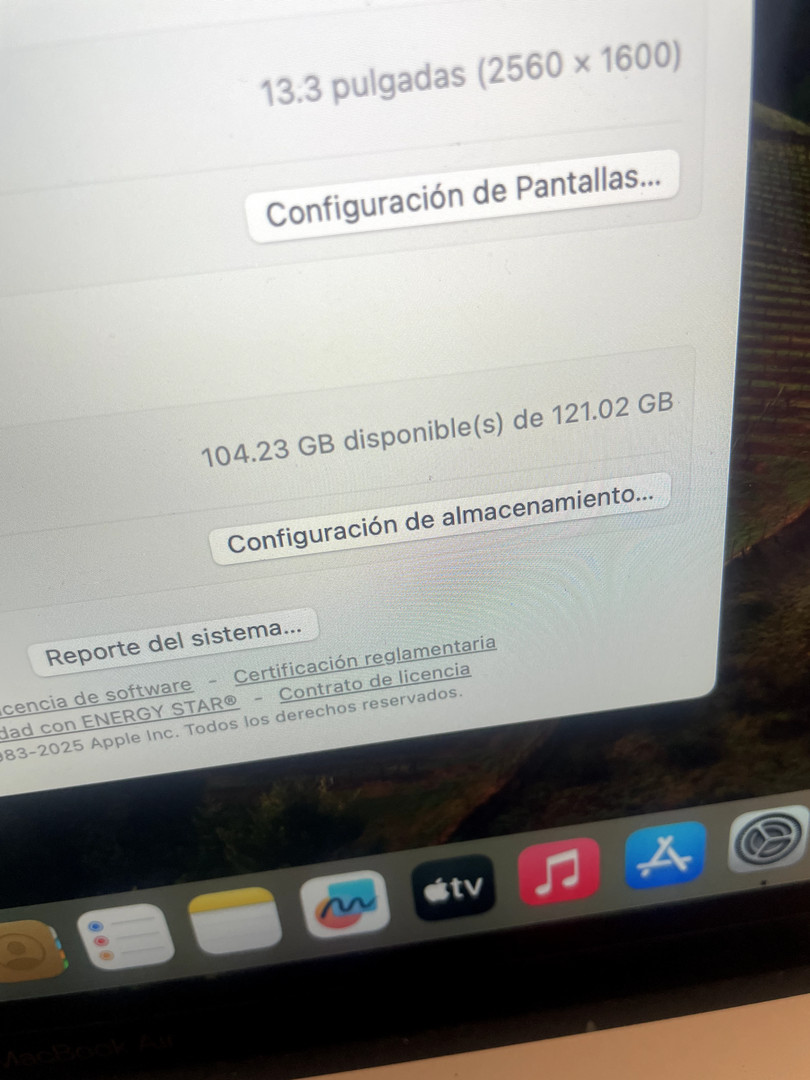 computadoras y laptops - Macbook air 13 2018 i5 1.6ghz, 8gb ram, 128ssd 5