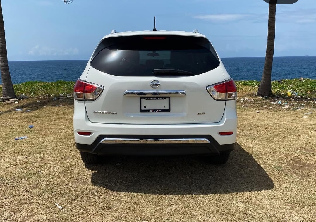 jeepetas y camionetas - Vendo Jeepeta Pathfinder nissan 2016 3