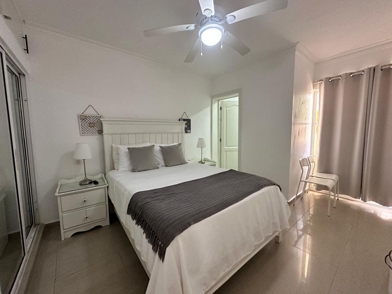 apartamentos - Apartamento en Reventa a pasos de playa Bávaro. 5