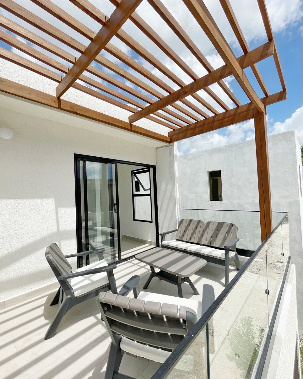 casas vacacionales y villas - venta de villas en punta cana a unos minutos de la playa República Dominicana  4