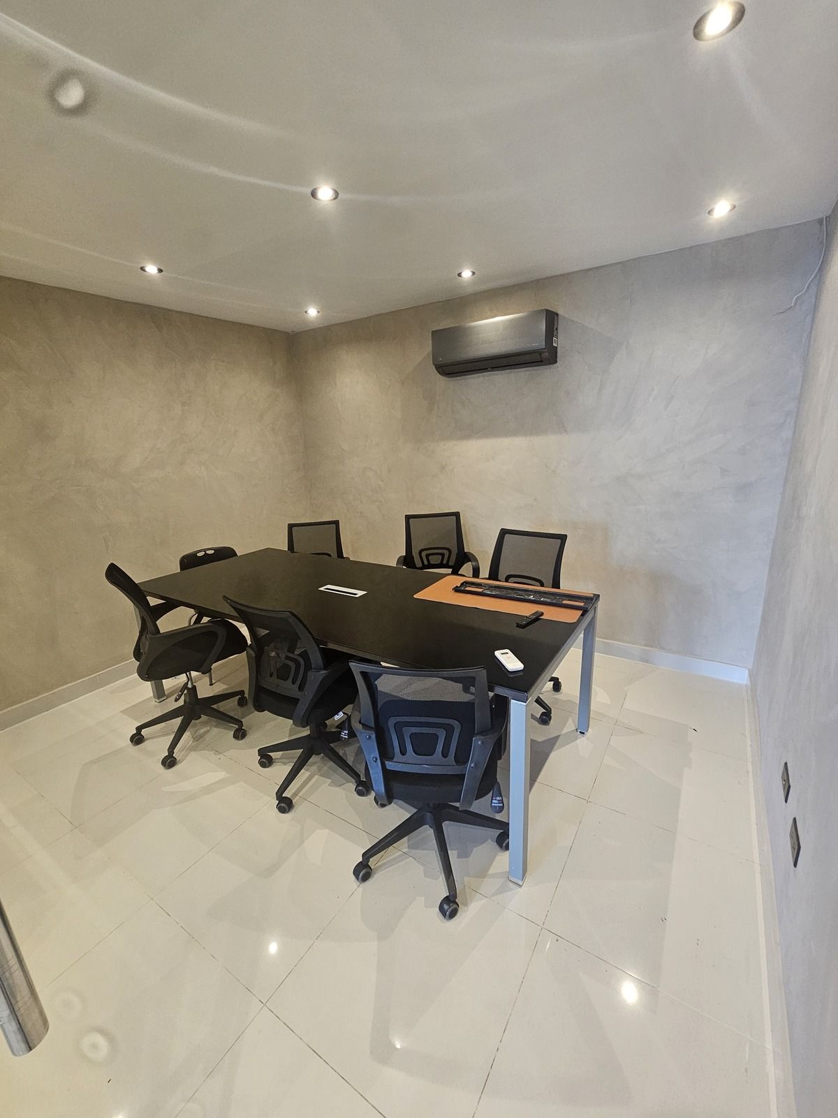 oficinas y locales comerciales - Alquiler de Local en Miraflores 8