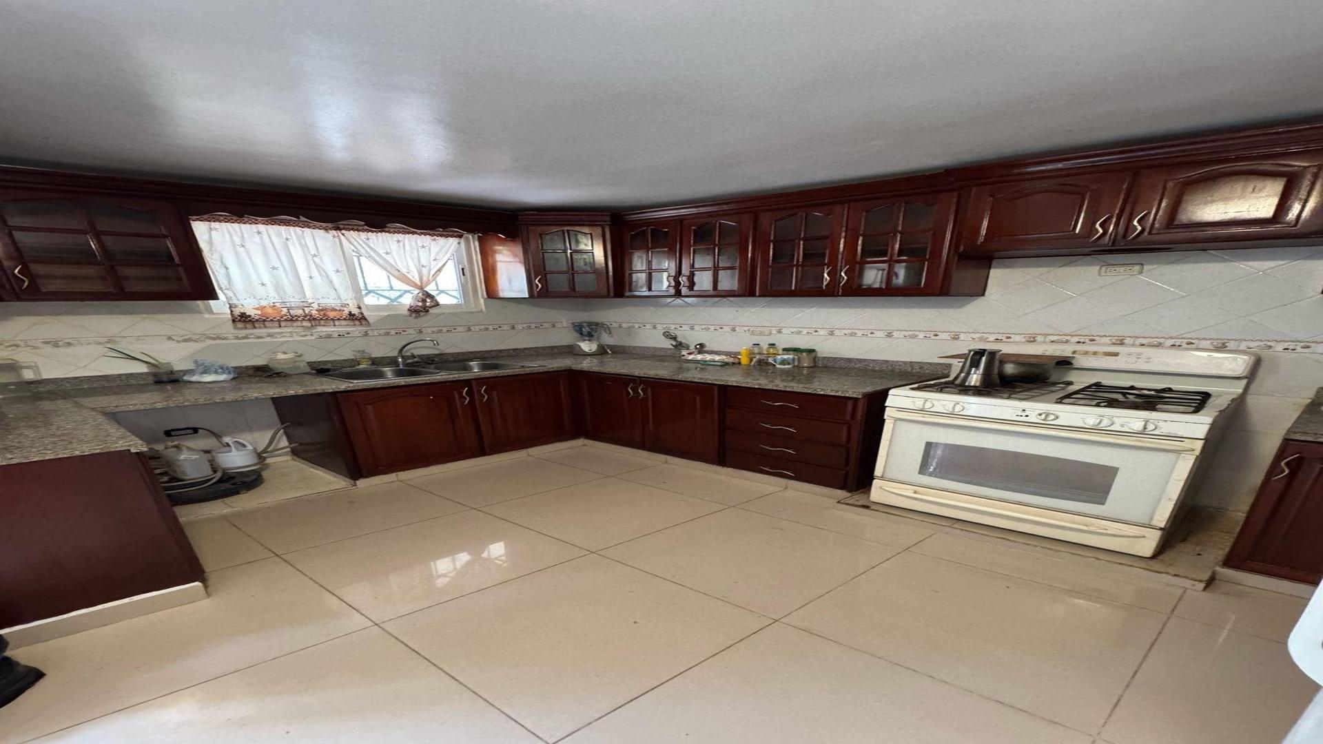 casas - VENDO EN LUCERNA HERMOSA CASA CLASICA 3