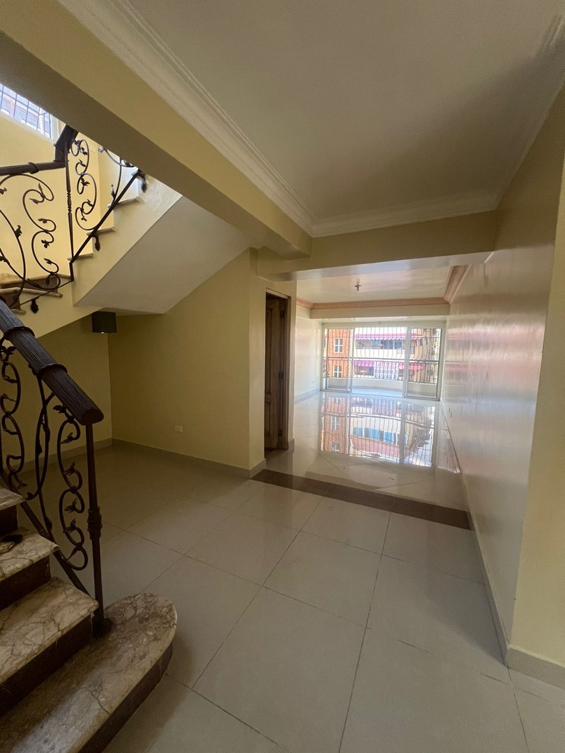 penthouses - Vendo Pent-house en Urbanización Real 3