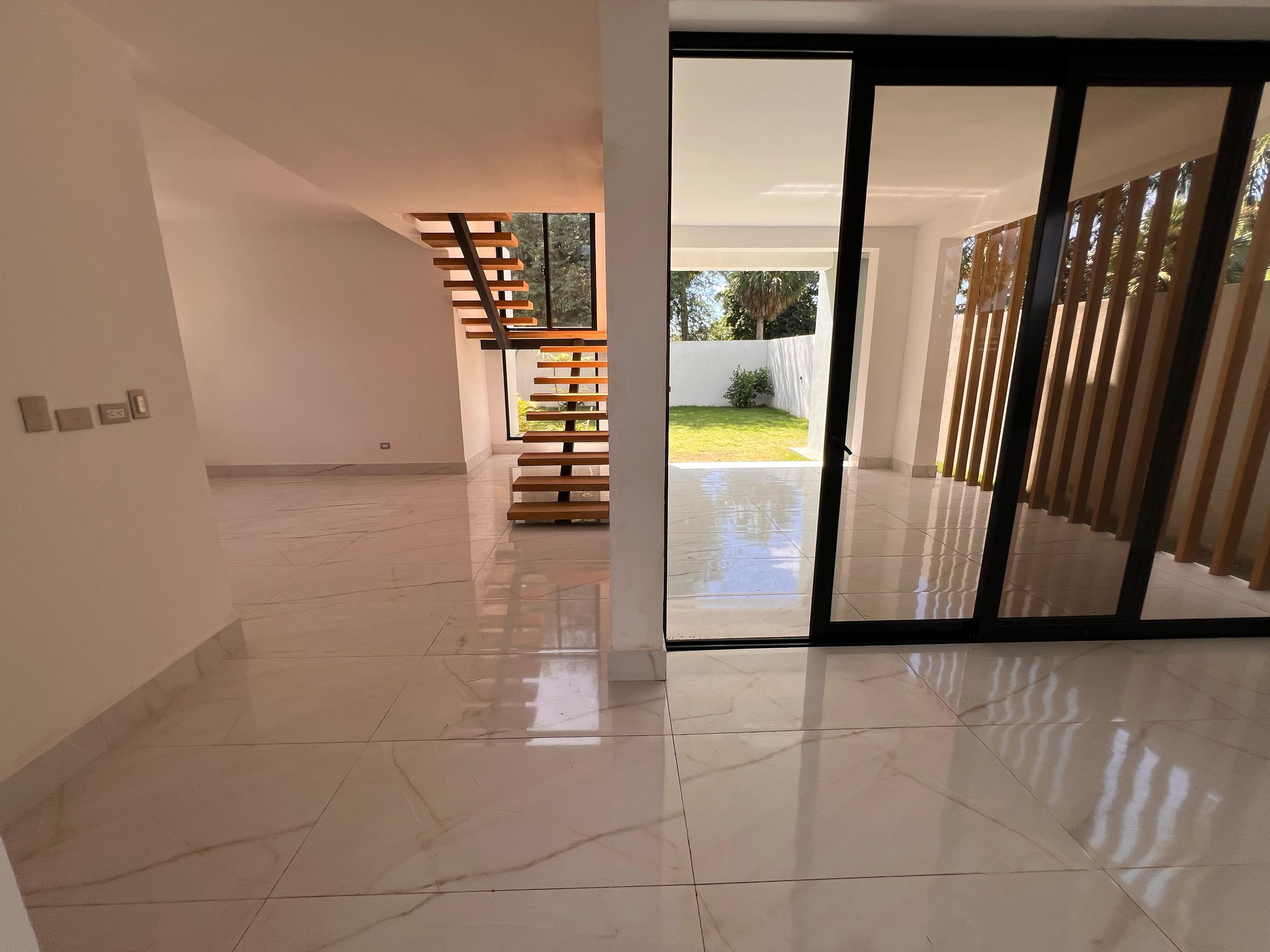casas - CASA EN VENTA EN LAS CARMELITAS, SANTIAGO. 2