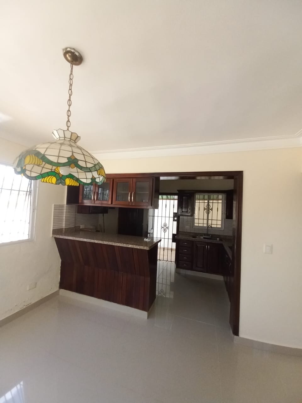 casas - venta de casa en la Autopista de San Isidro brisa oriental Santo Domingo este  5
