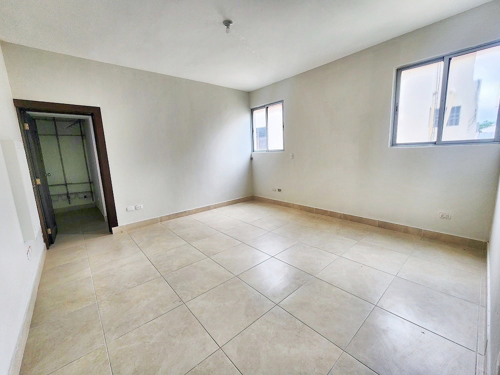 apartamentos - sexto nivel de renta en Los Cerros de Gurabo  4