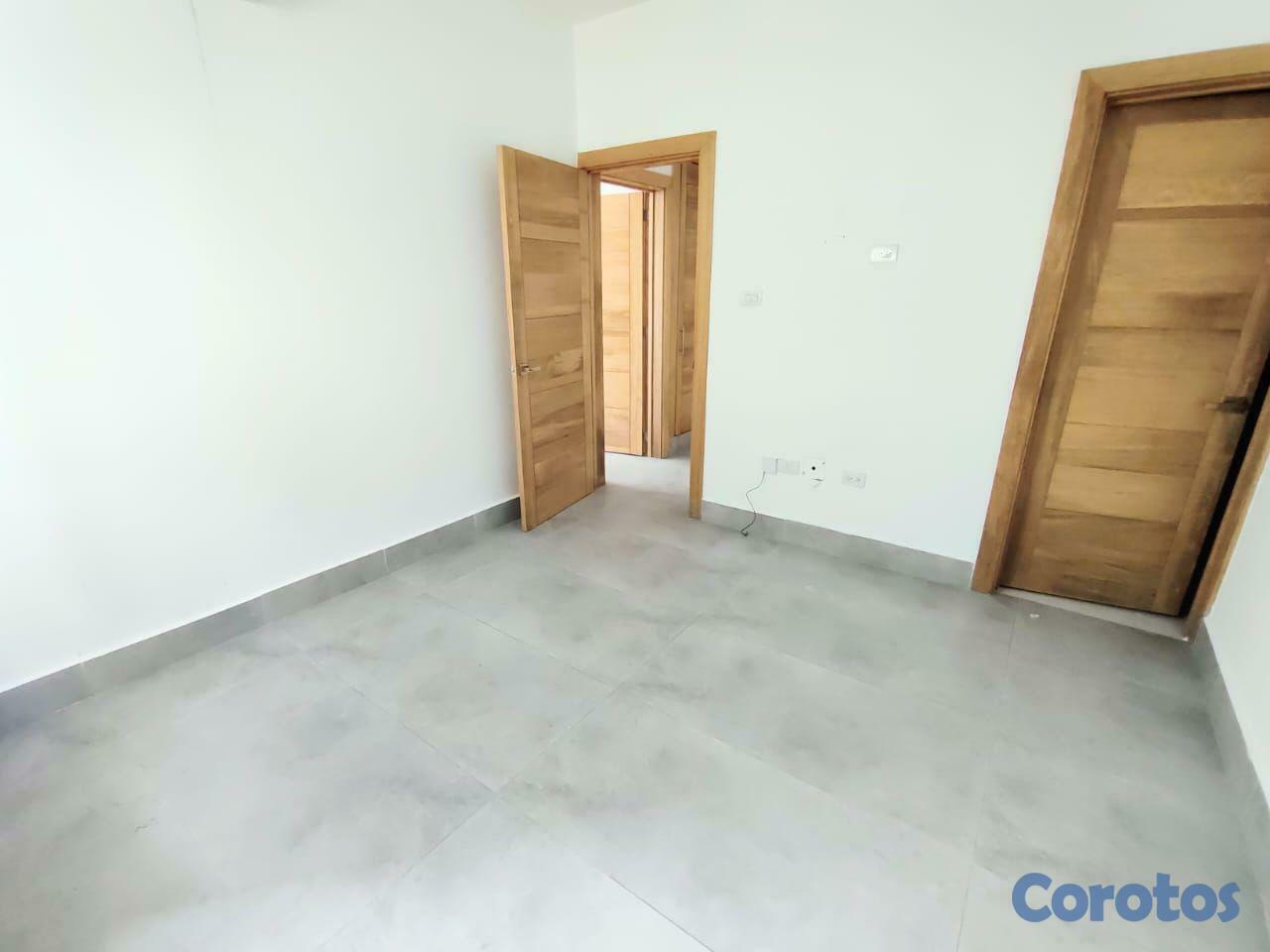 apartamentos - Apartamento en Evaristo Morales con L/B 9