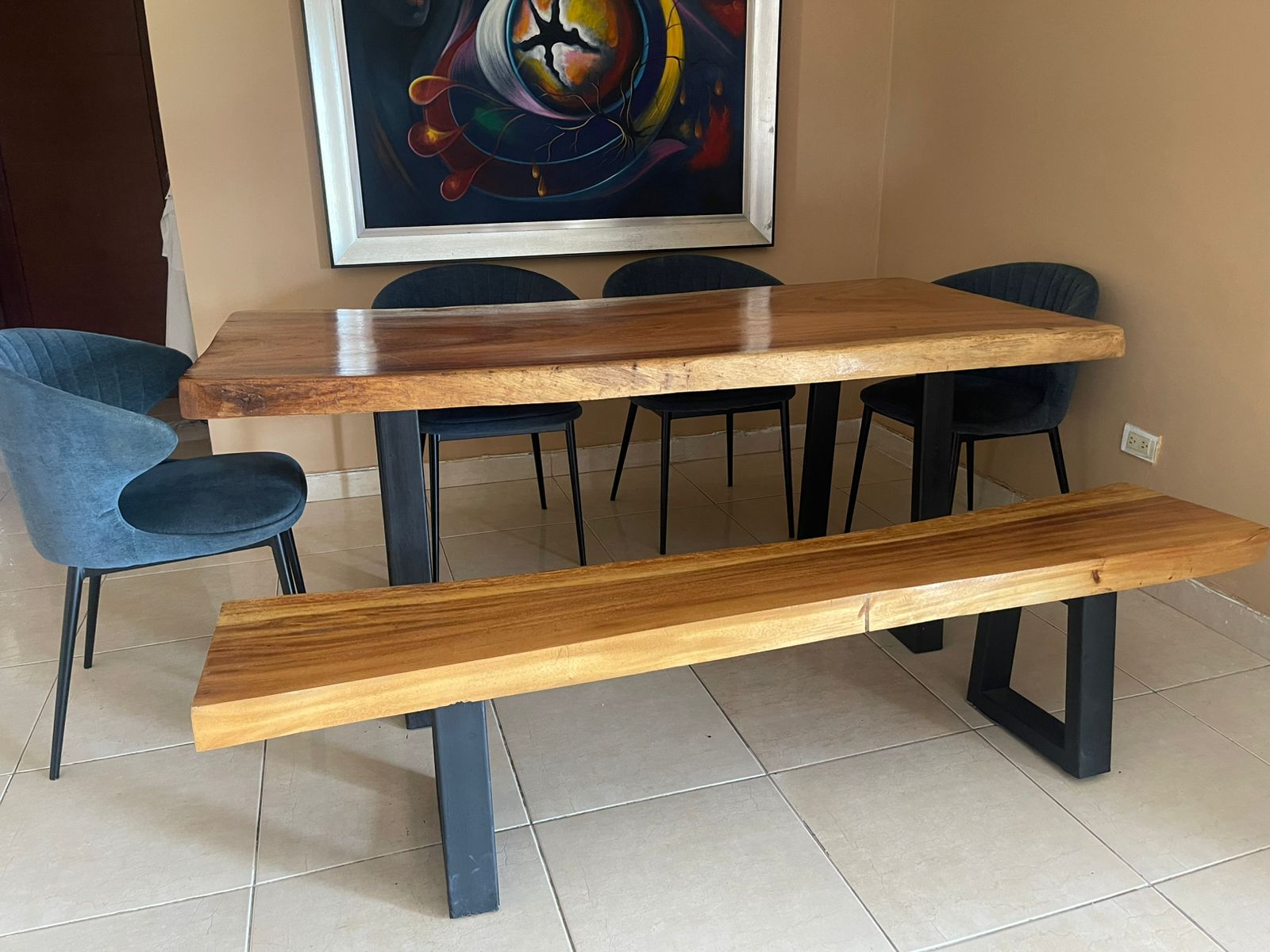 muebles y colchones - VENDO COMEDOR EN TRONCO  3