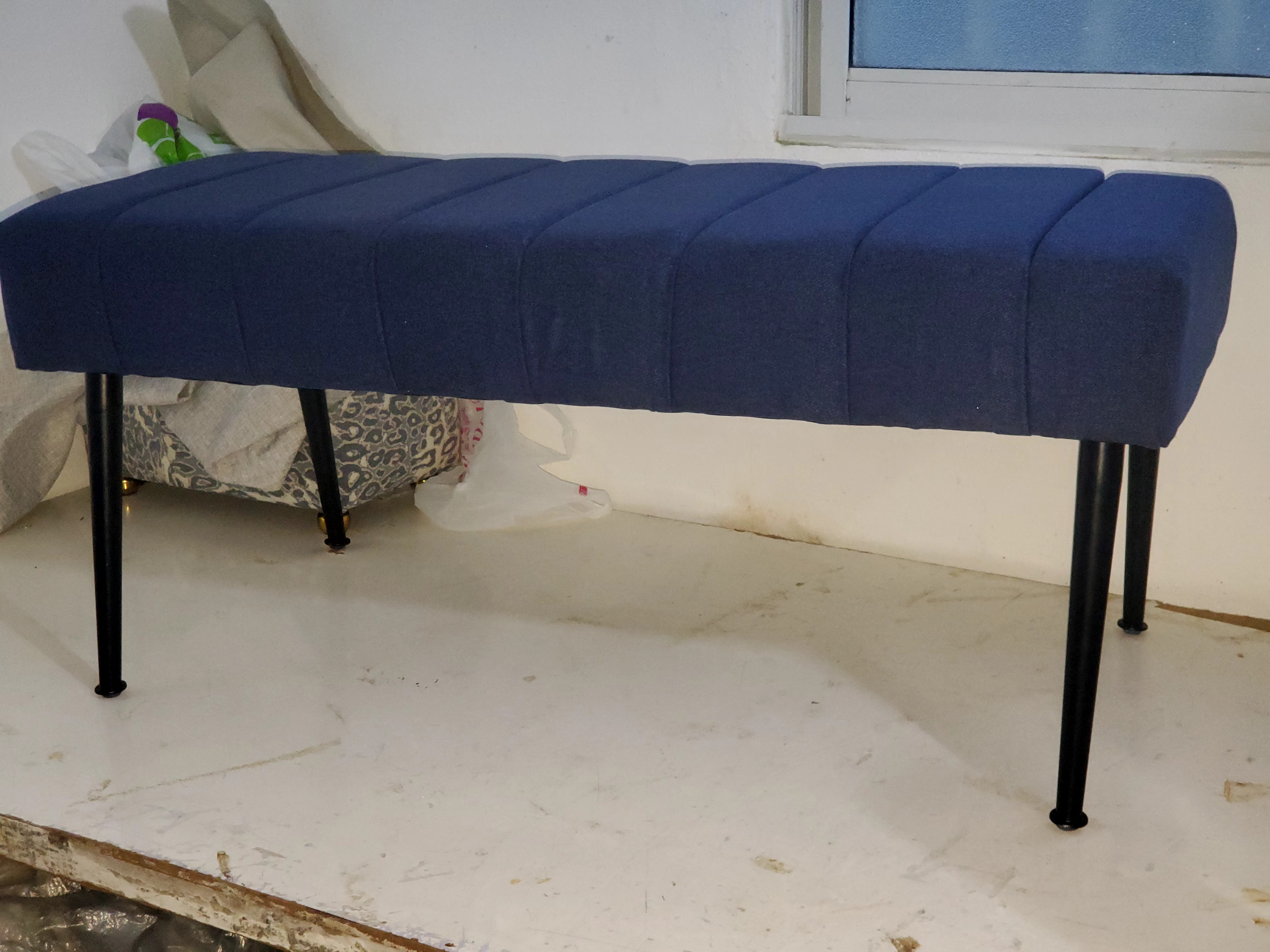 muebles y colchones - Diván azul marino totalmente nuevo  0