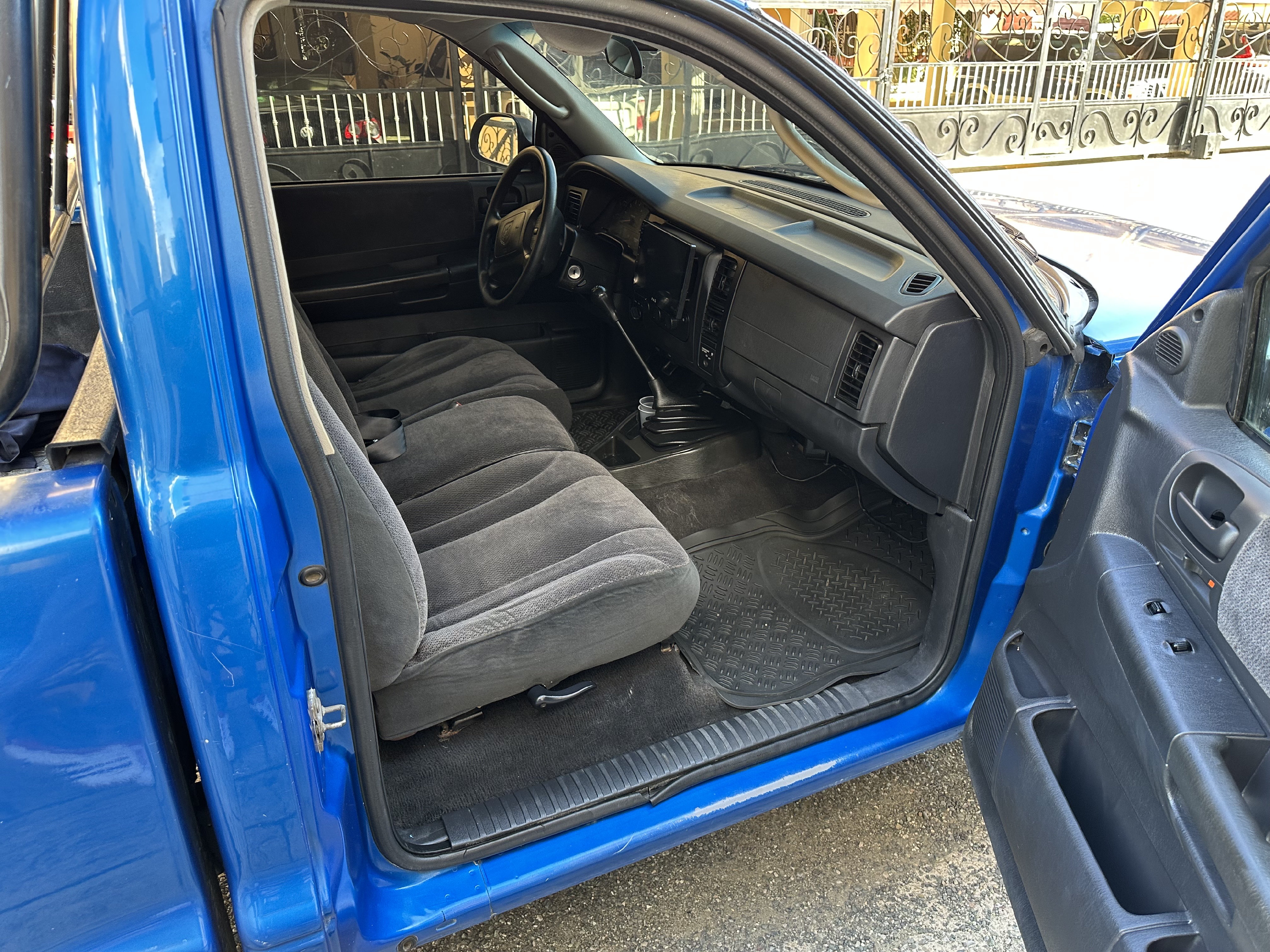 jeepetas y camionetas - Camioneta Dodge Dakota 2001 9