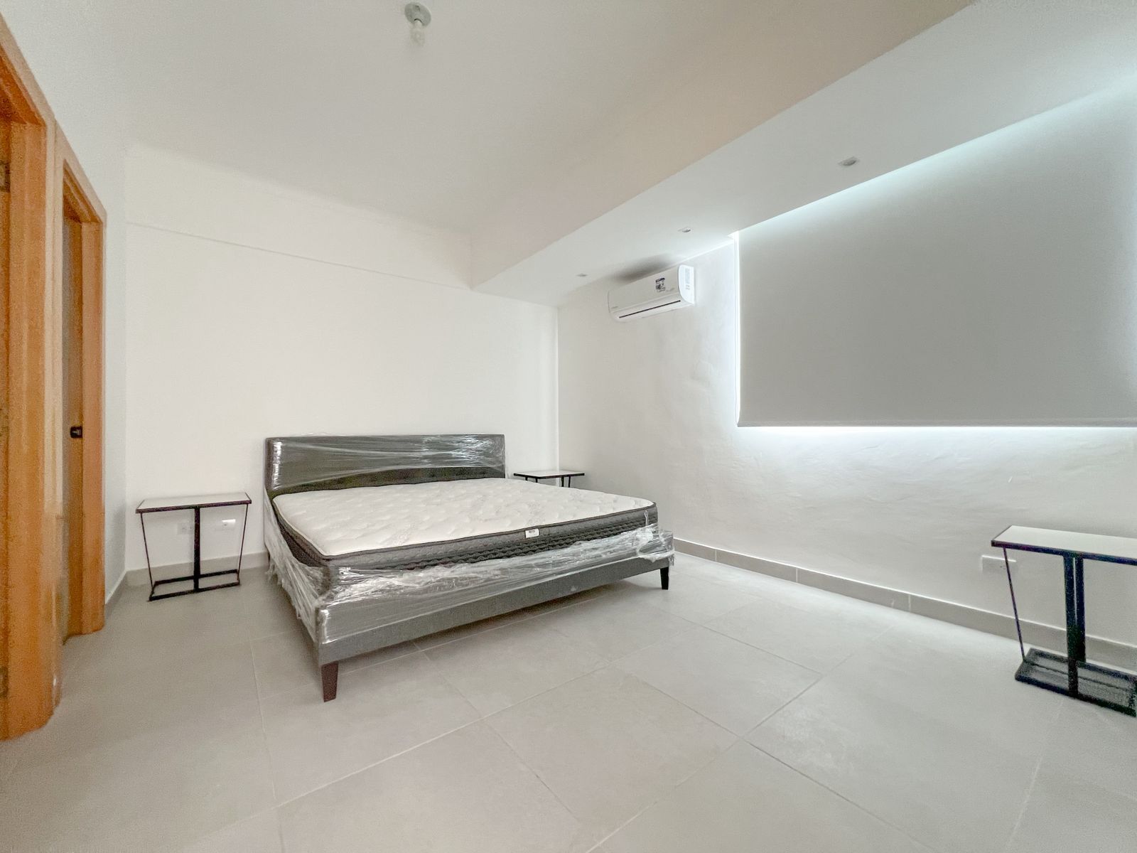 apartamentos - La Esperilla, Apartamento C/L Blanca En Alquiler 5