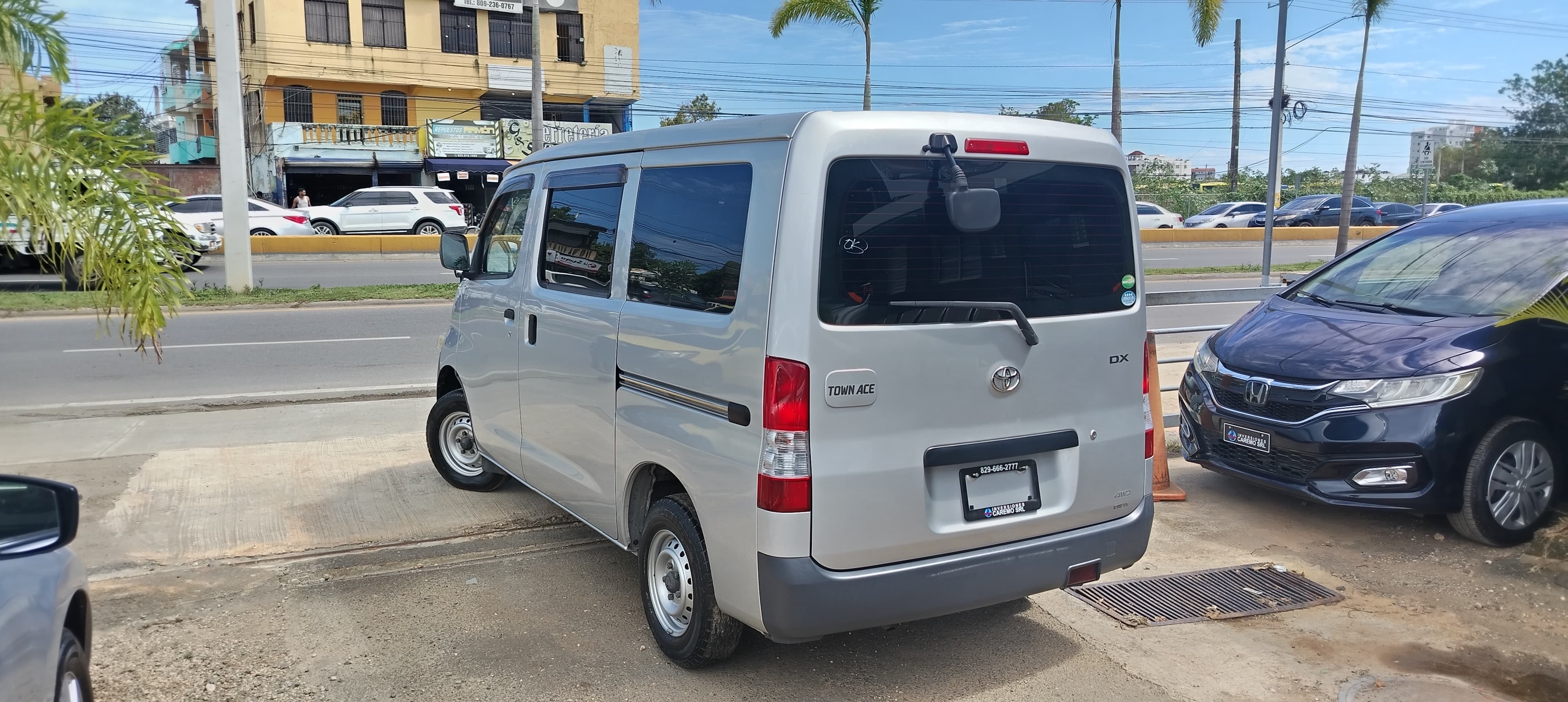 jeepetas y camionetas - TOYOTA TONW ACE 2019 7
