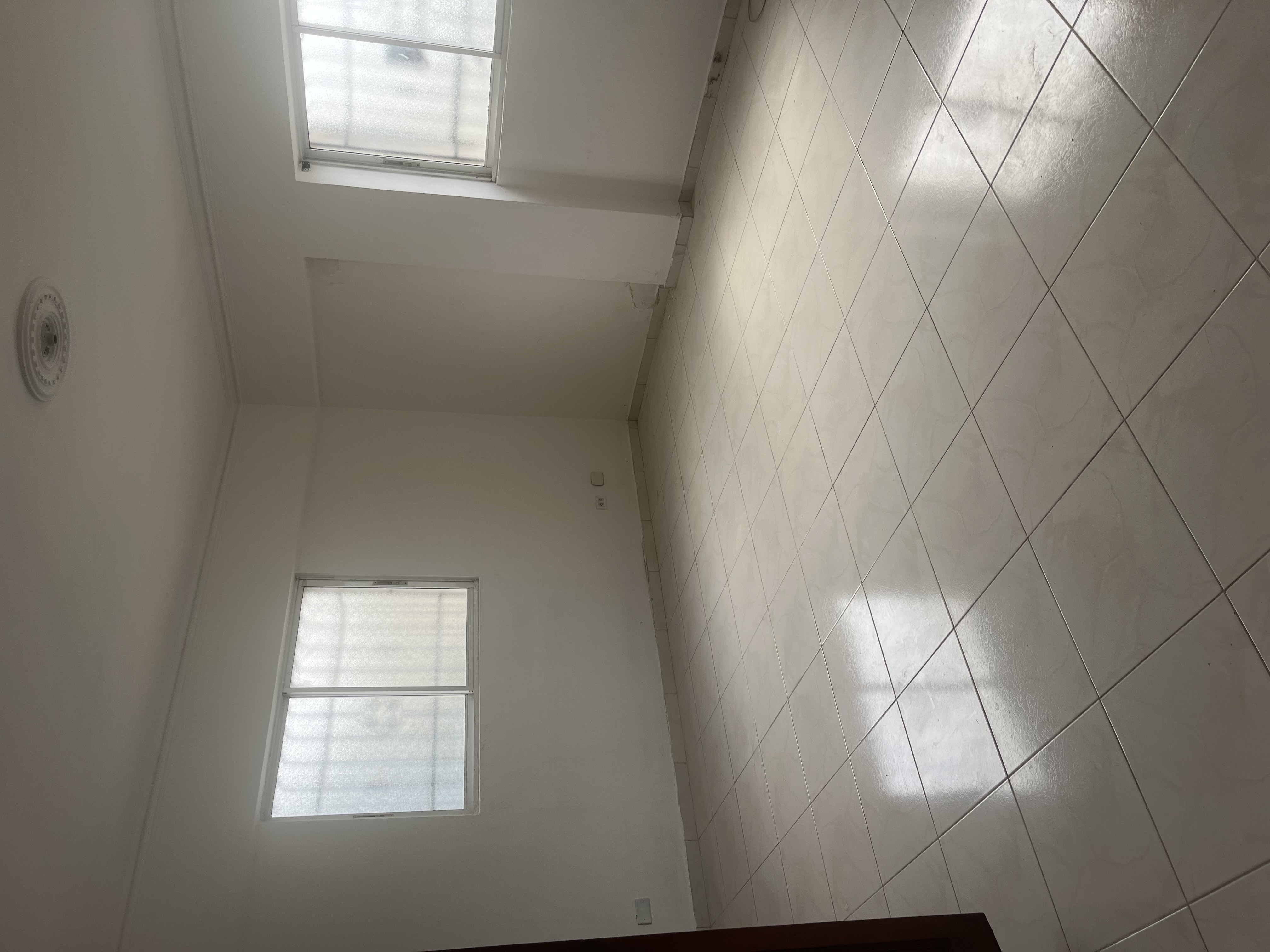 apartamentos - Evaristo morales cerca churchill  8
