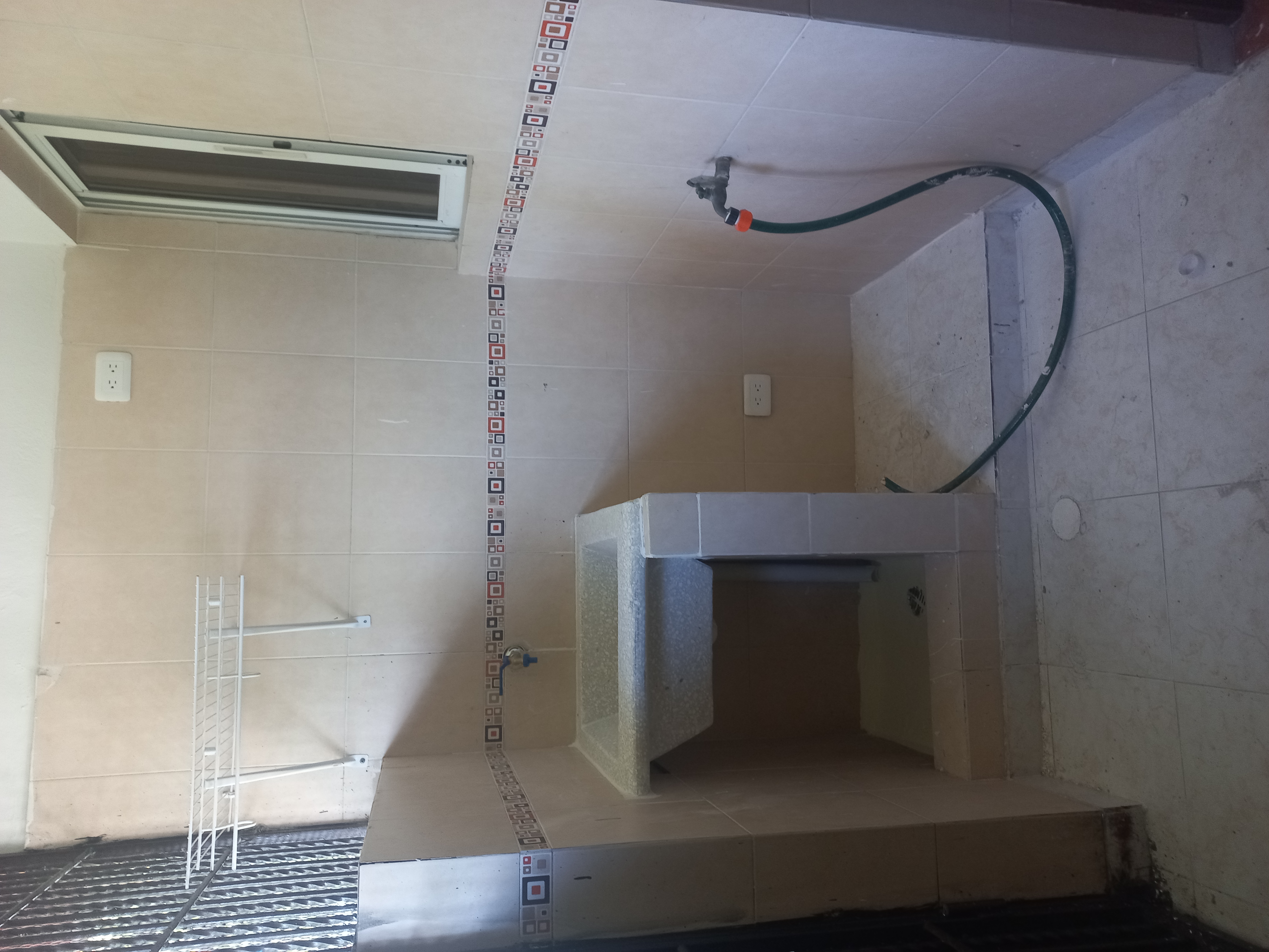 apartamentos - Hermoso apto 4to nivel. Ama Rosa II. 2