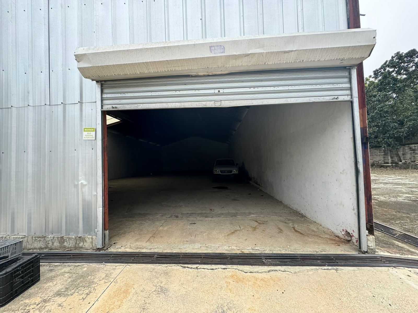 otros inmuebles - Nave Industrial En Alquiler carretera Hato Nuevo  4