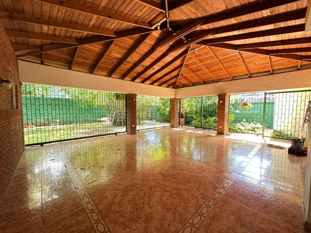 casas - De oportunidad casa  comercial en el millón 4