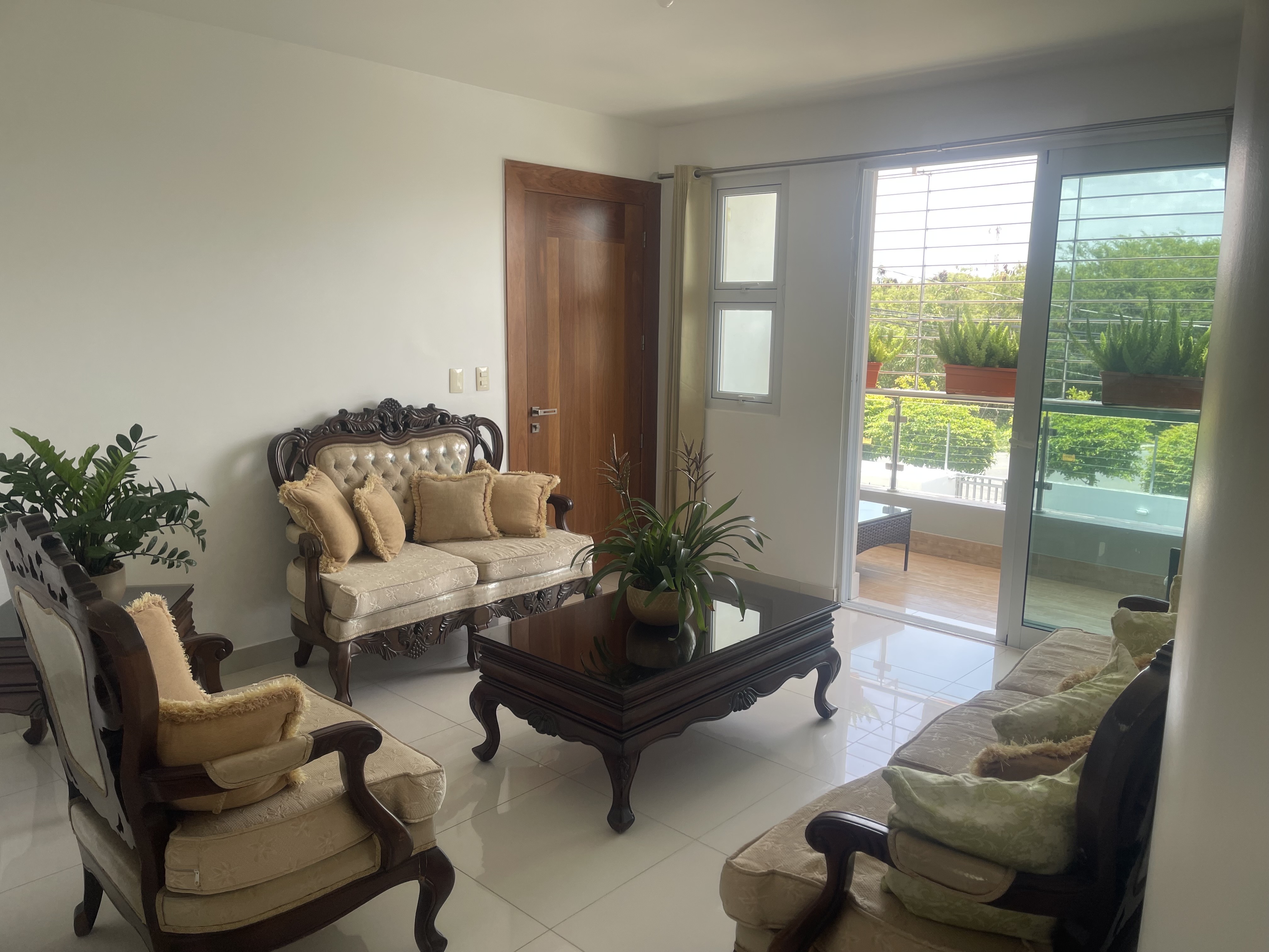 muebles y colchones - Muebles Caoba 0