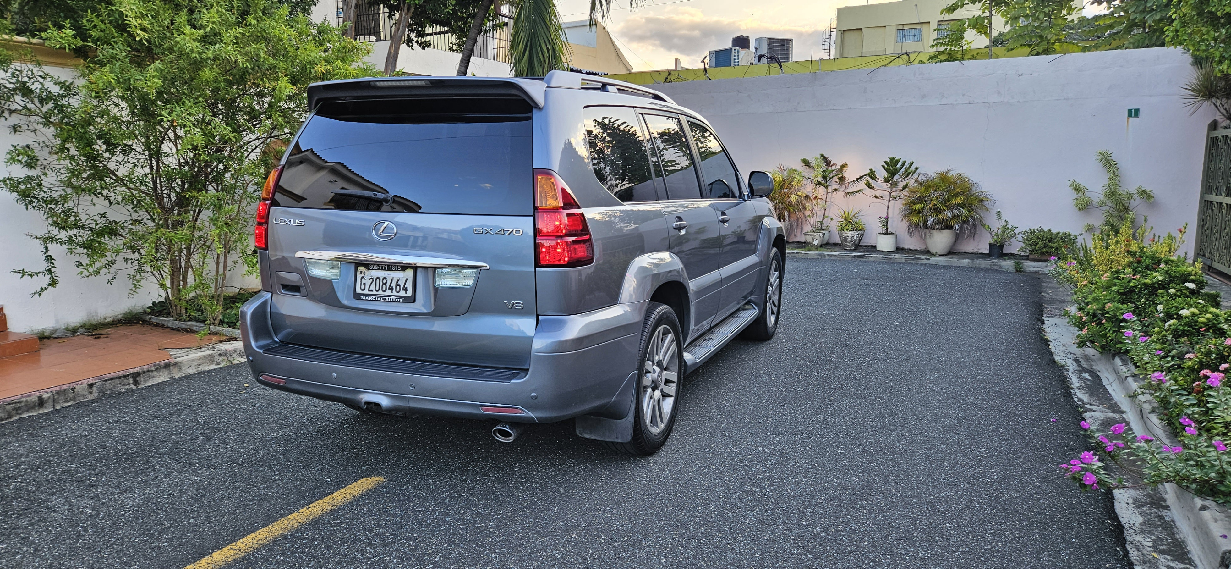 jeepetas y camionetas - lexus gx 470 full 4x4
 1