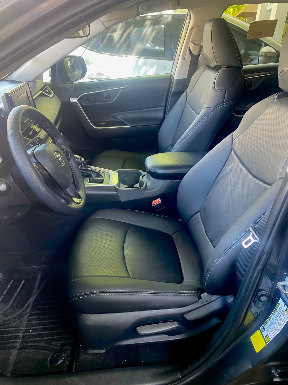 jeepetas y camionetas - Toyota rav4 2019 le  4